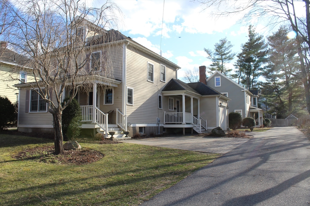 Photo 1 of 15 of 58 Oak Street house