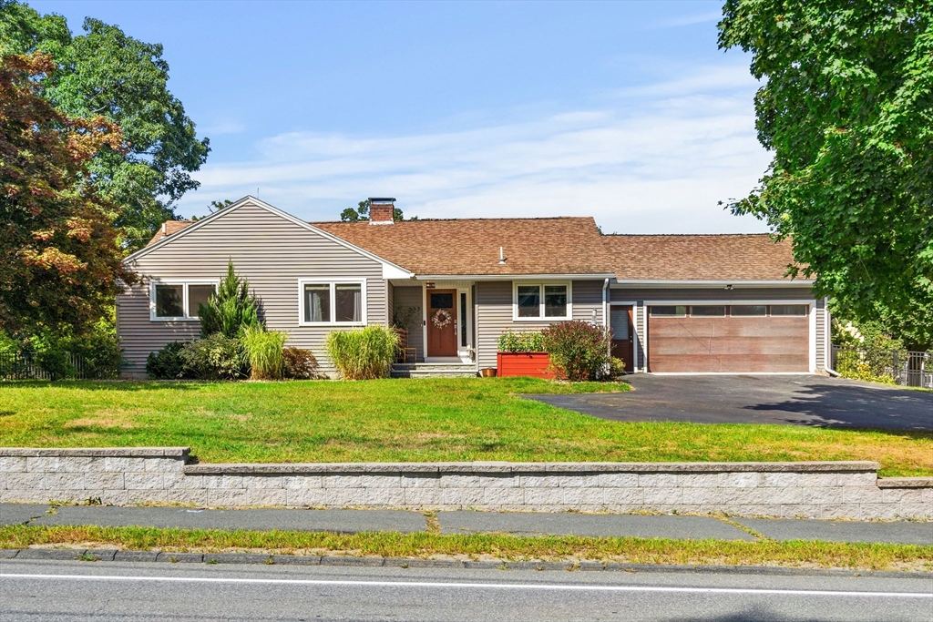 Photo 1 of 26 of 227 Shawsheen Ave house