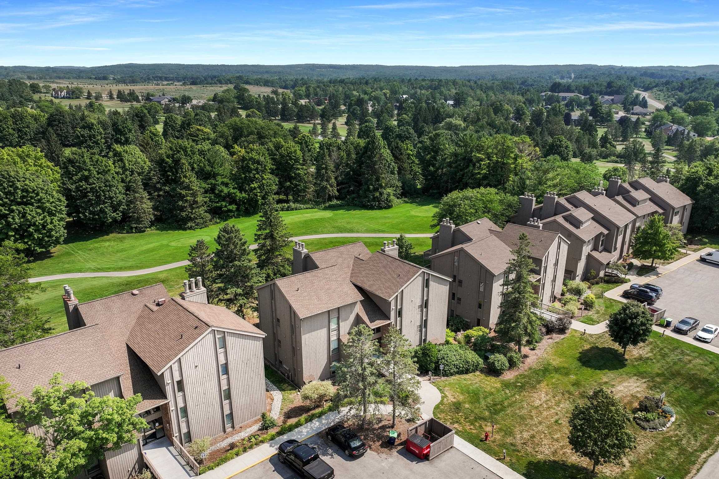 Photo 1 of 30 of 5536 Golfview Court condo