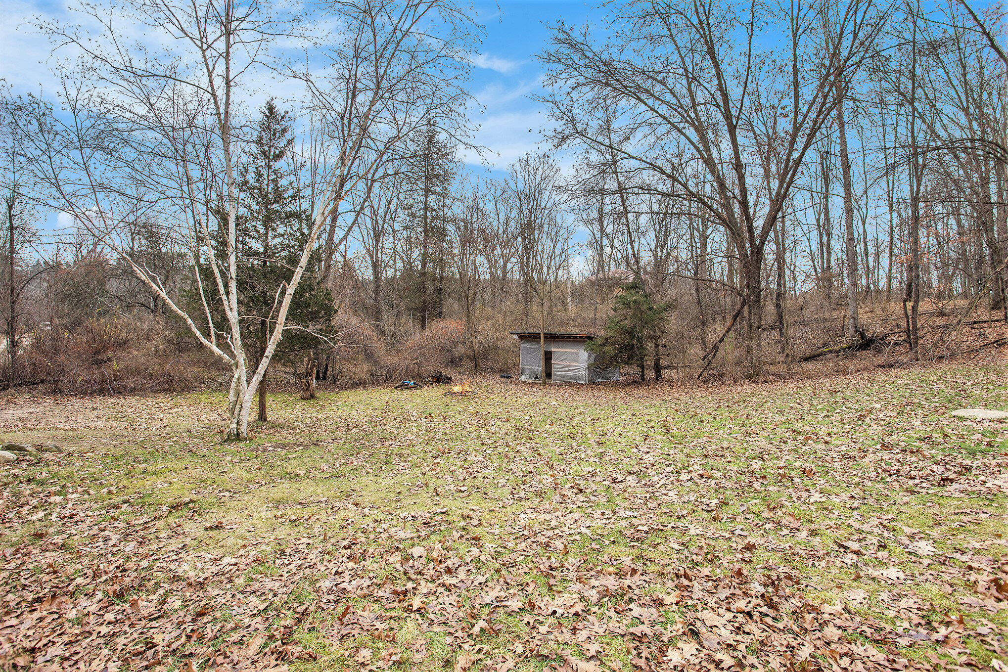 Photo 6 of 24 of 1417 Grand River Drive NE mobile home