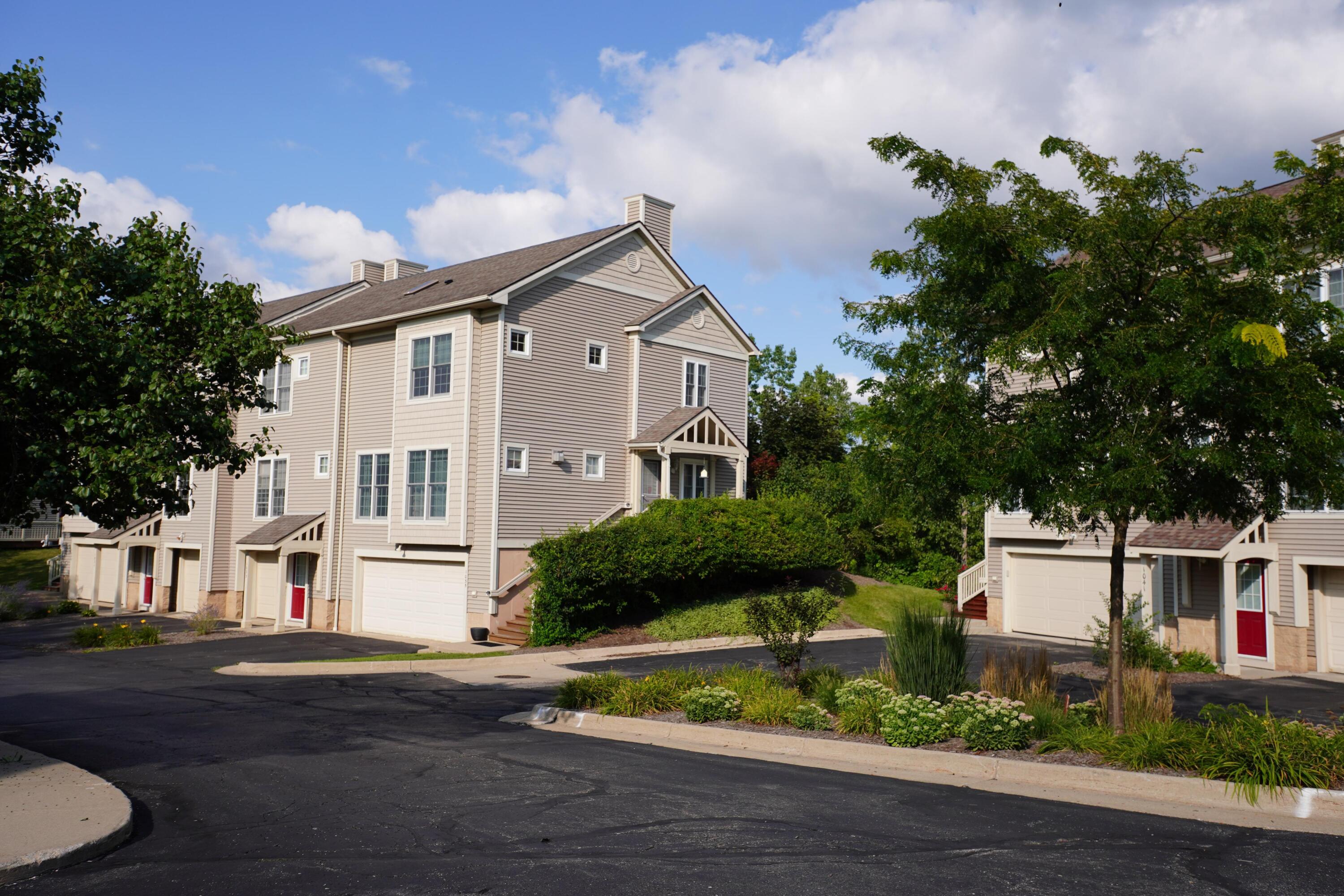 Photo 41 of 54 of 1035 Bluestem Lane condo