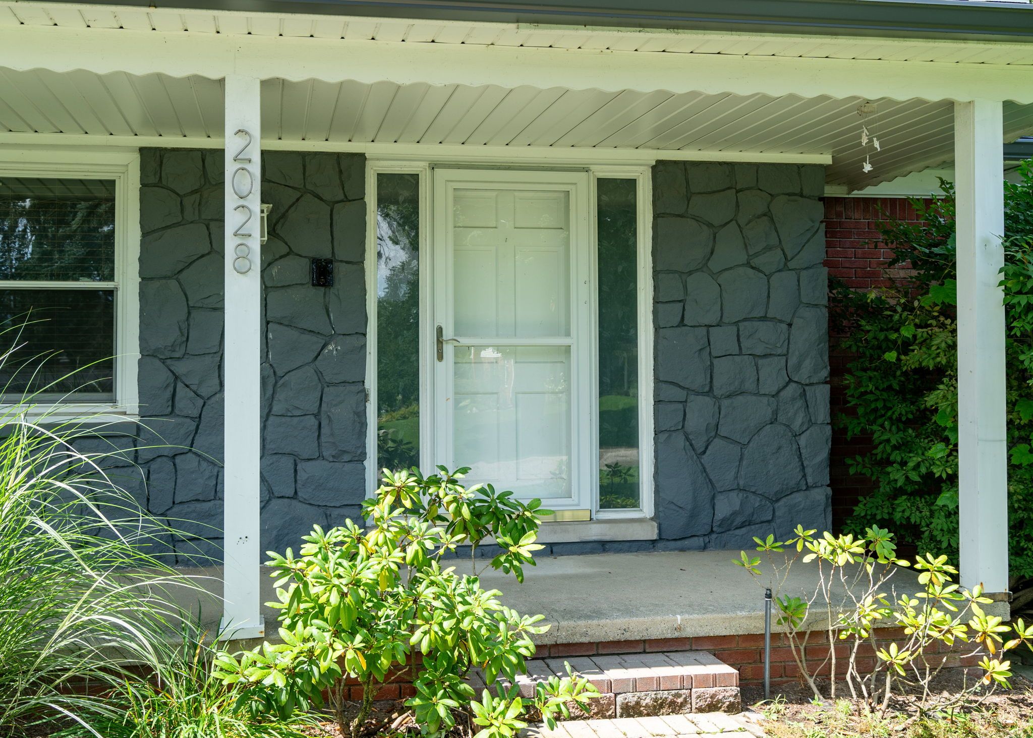 Photo 5 of 41 of 2028 E HAMMOND LAKE Drive house