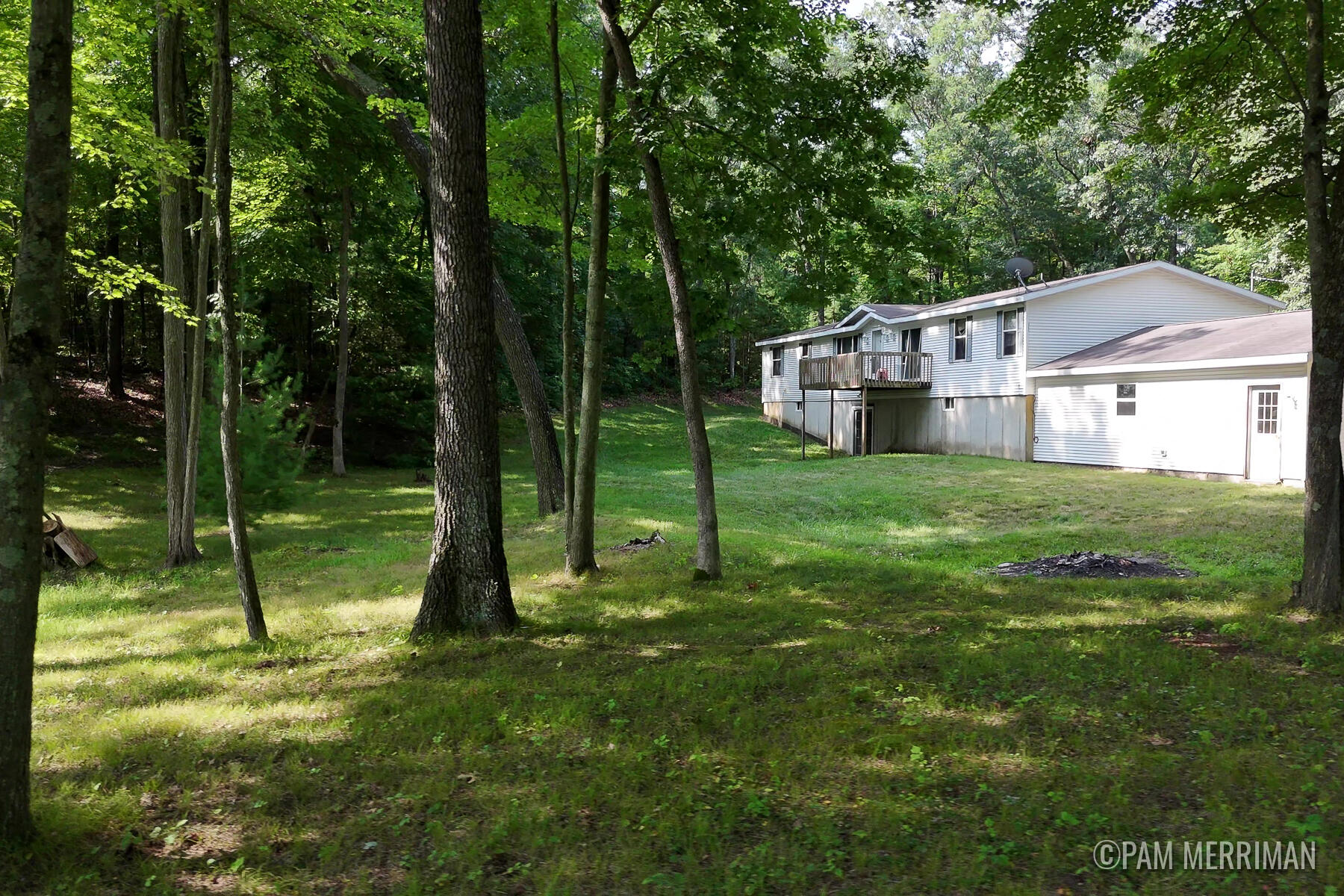 Photo 3 of 17 of 8647 Vista Drive mobile home