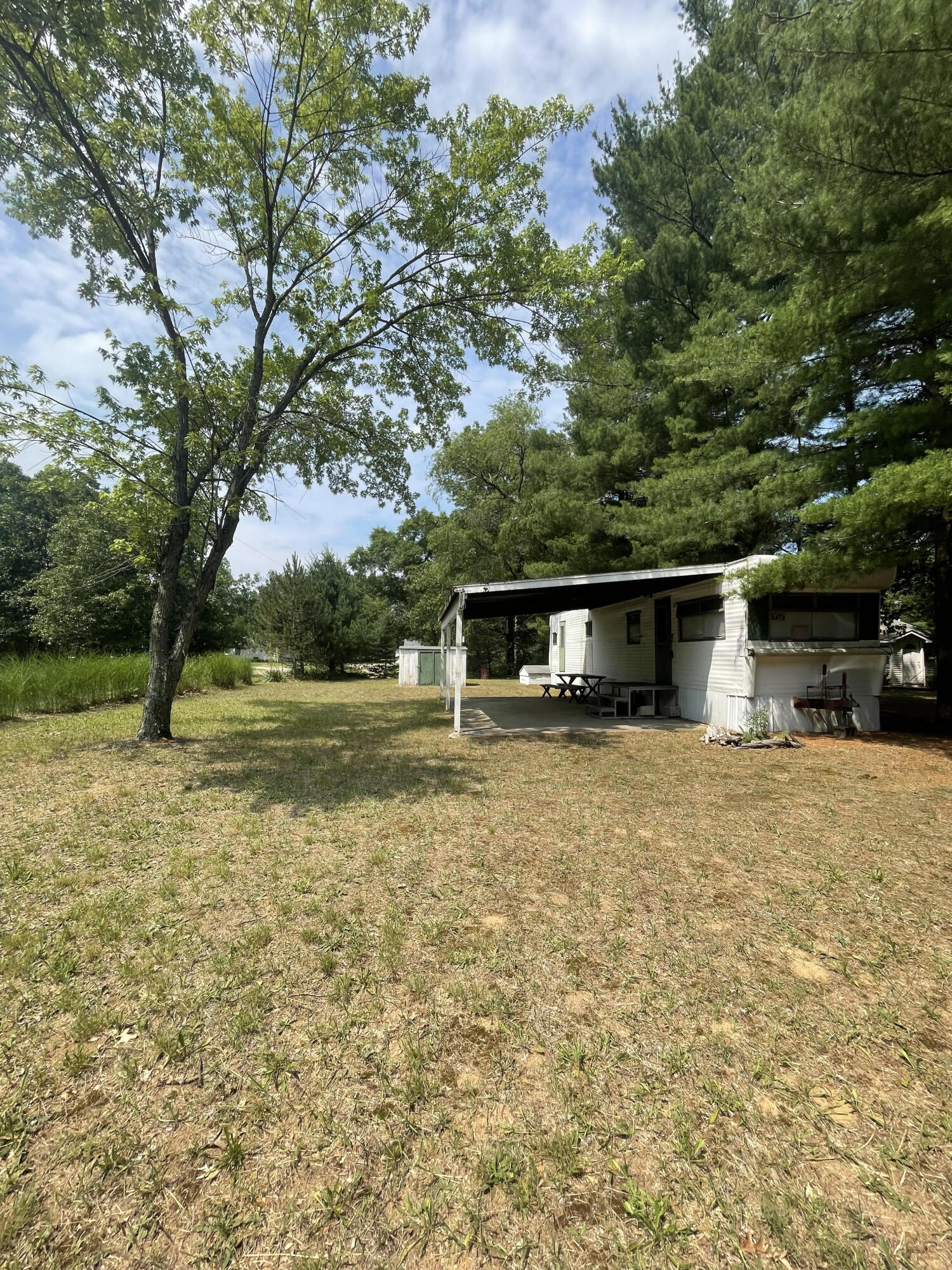 Photo 2 of 10 of 8478 Vista Drive mobile home