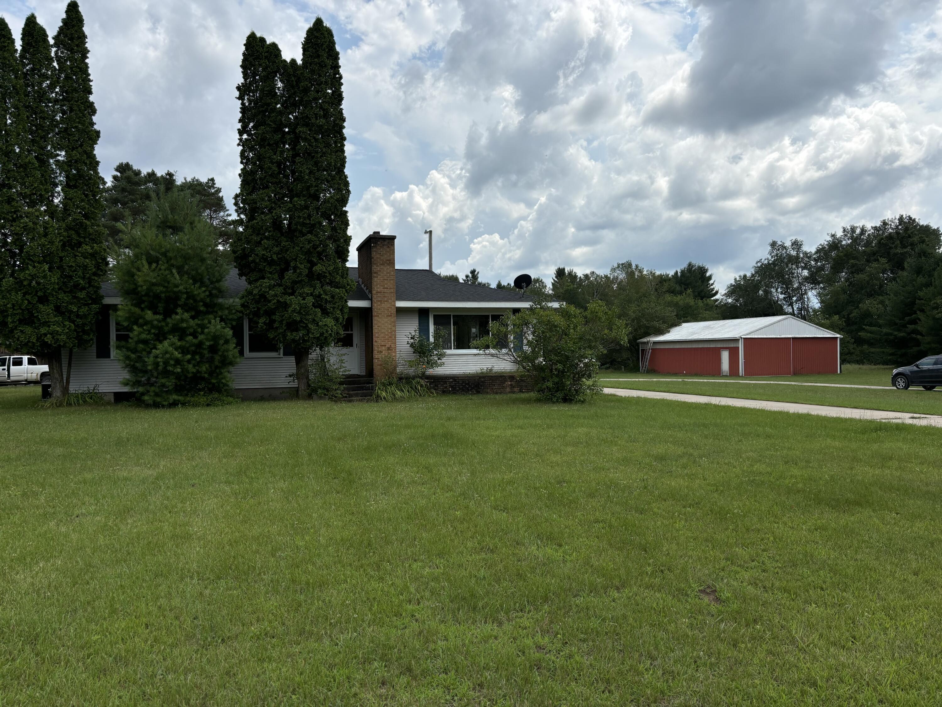 Photo 1 of 5 of 1812 E Croton Drive house