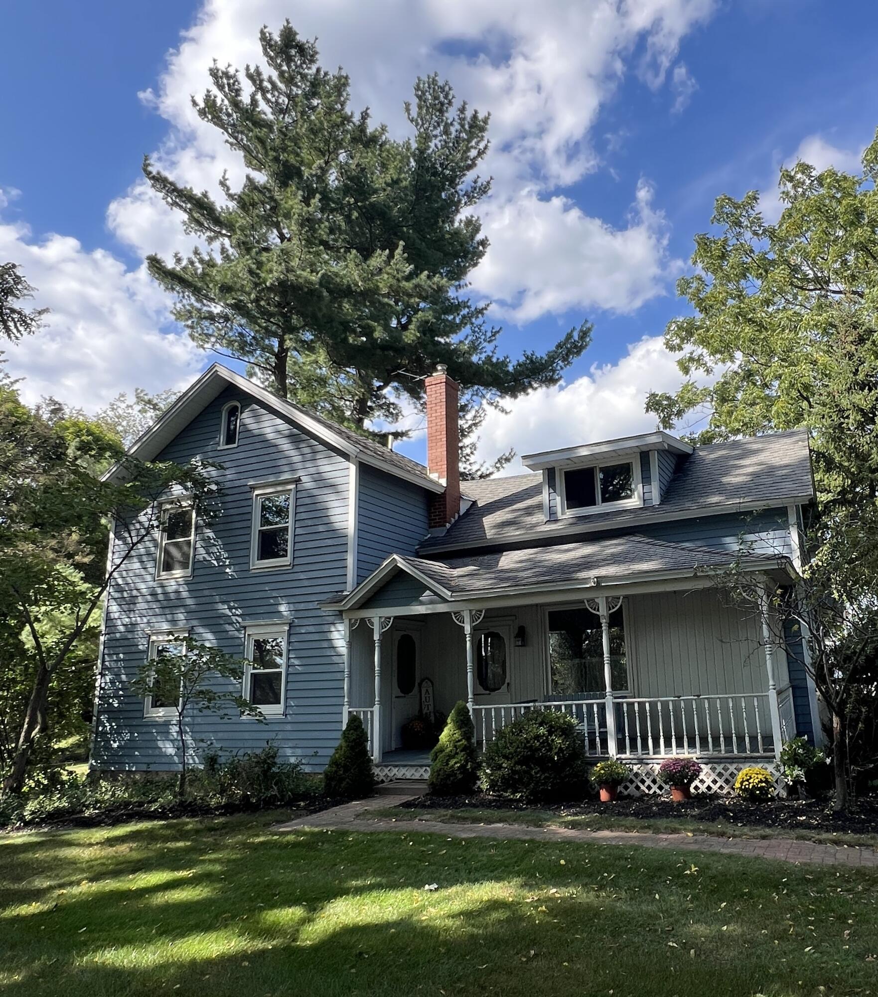 Photo 1 of 1 of 4711 92nd Street SE house