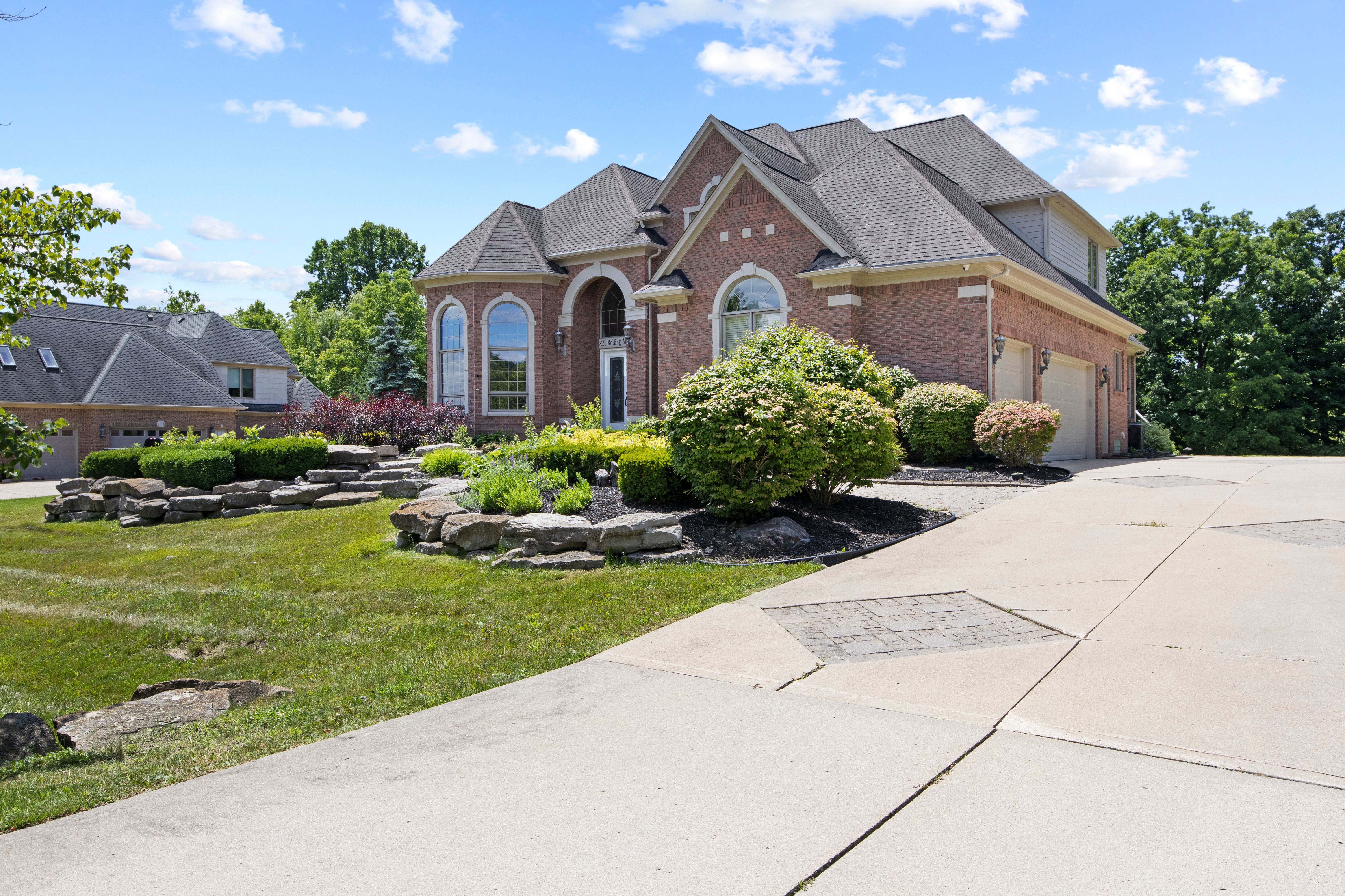 Photo 3 of 81 of 8151 ROLLING MEADOWS Drive house