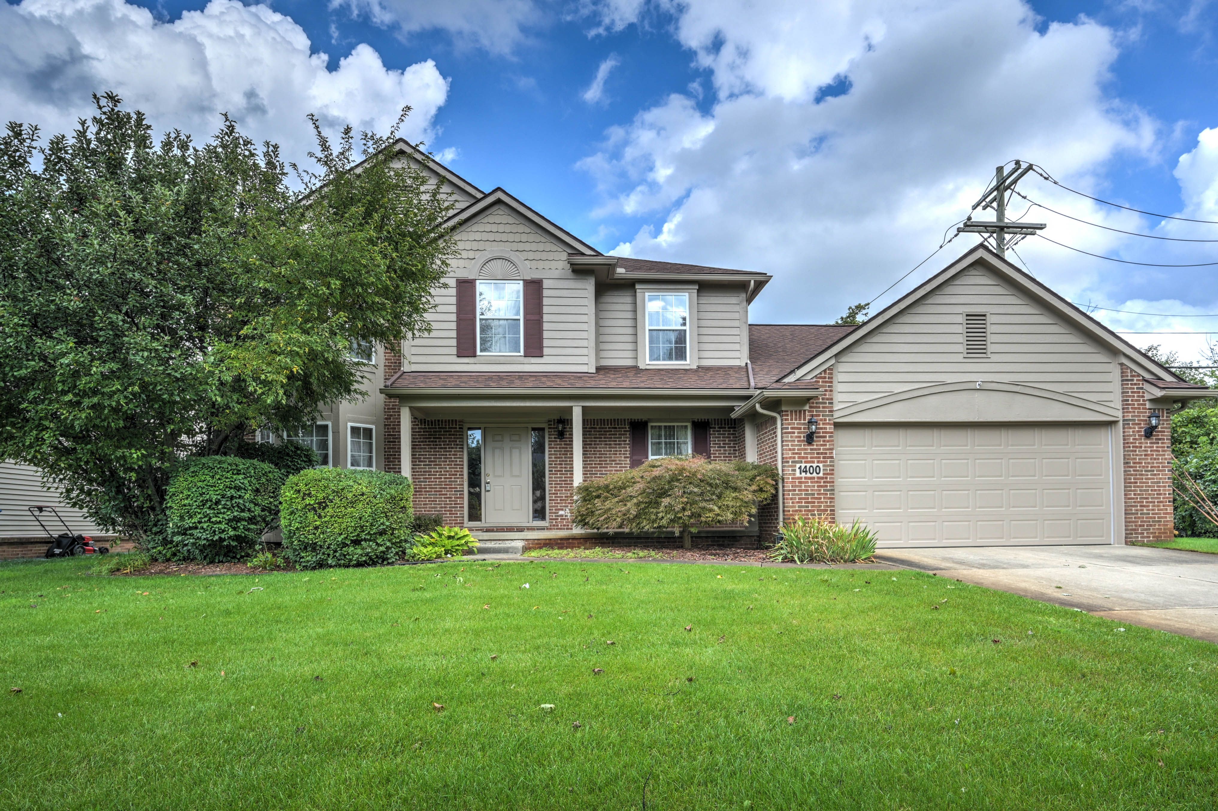 Photo 1 of 41 of 1400 LEE WOOD Ridge Drive house