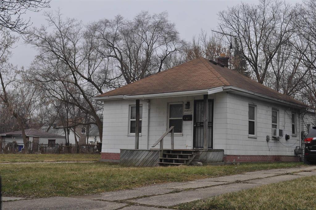 Photo 1 of 3 of 20493 Carrie Street house