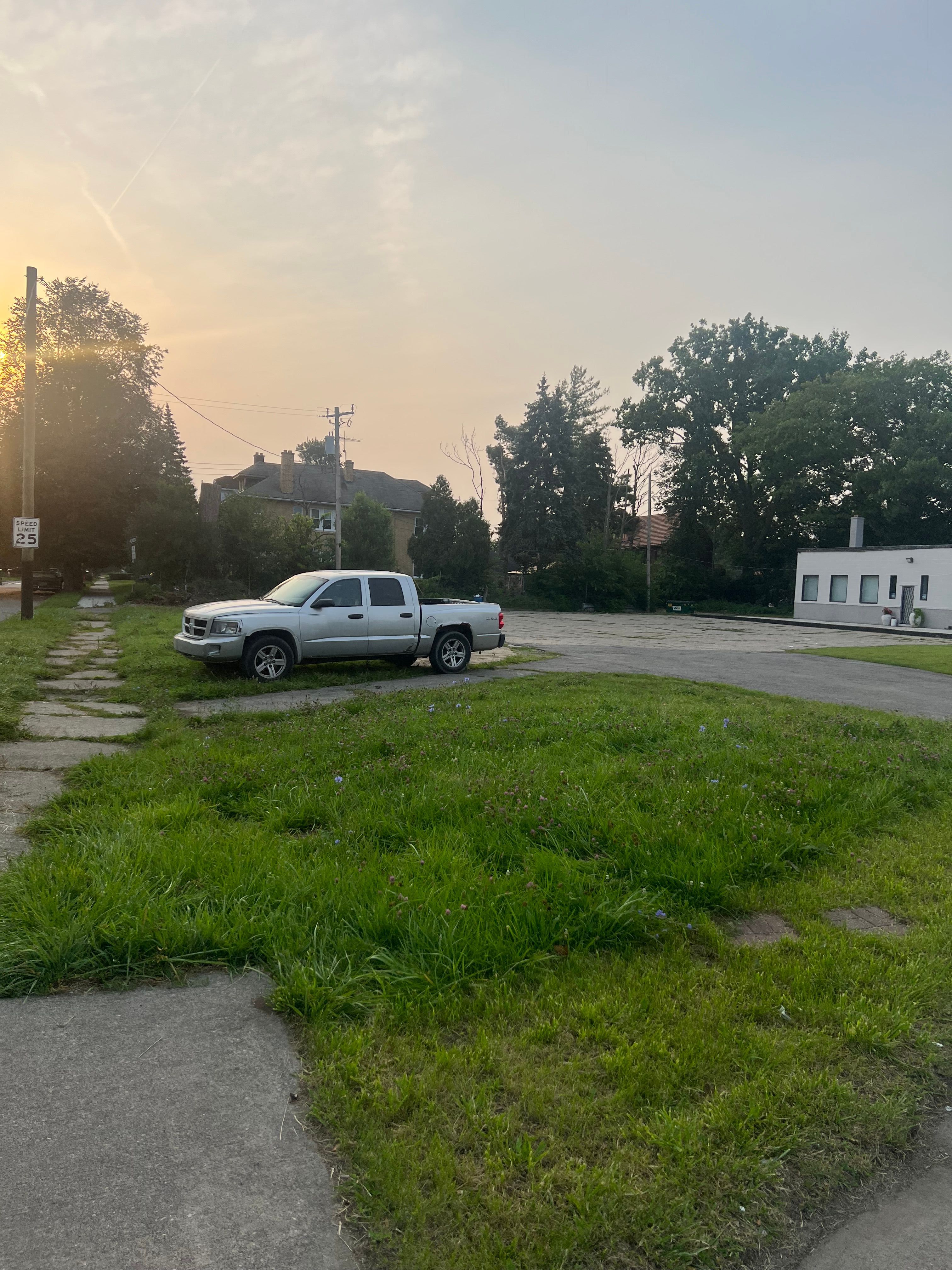 Photo 6 of 10 of 18650 WOODWARD Avenue land