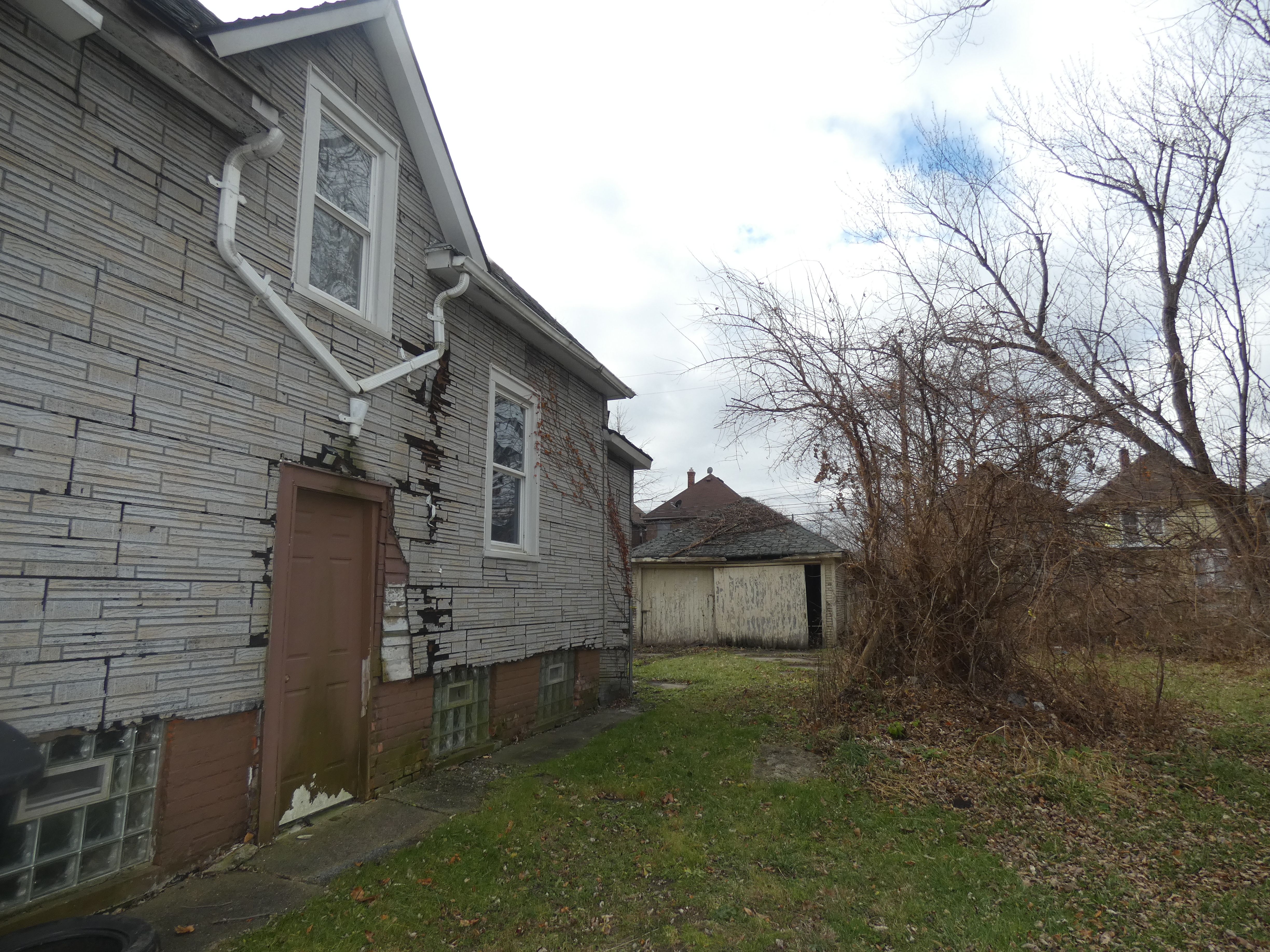 Photo 2 of 3 of 3439 SEYBURN Street house