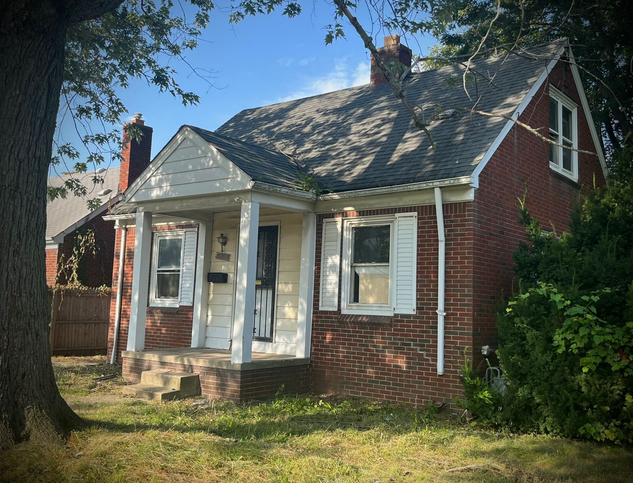 Photo 1 of 17 of 19989 HICKORY Street house