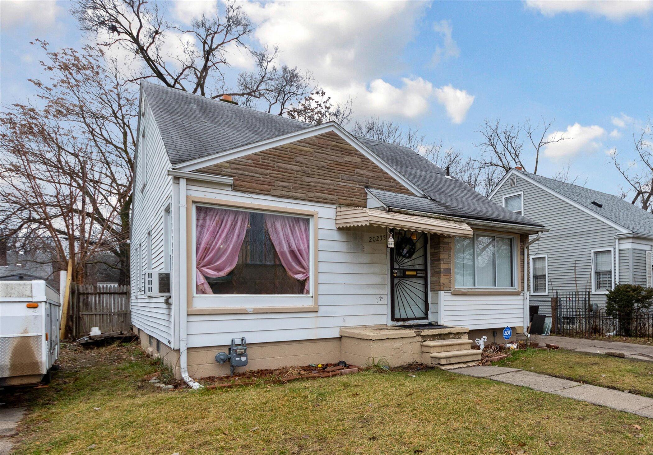 Photo 1 of 19 of 20235 Oakfield Street house