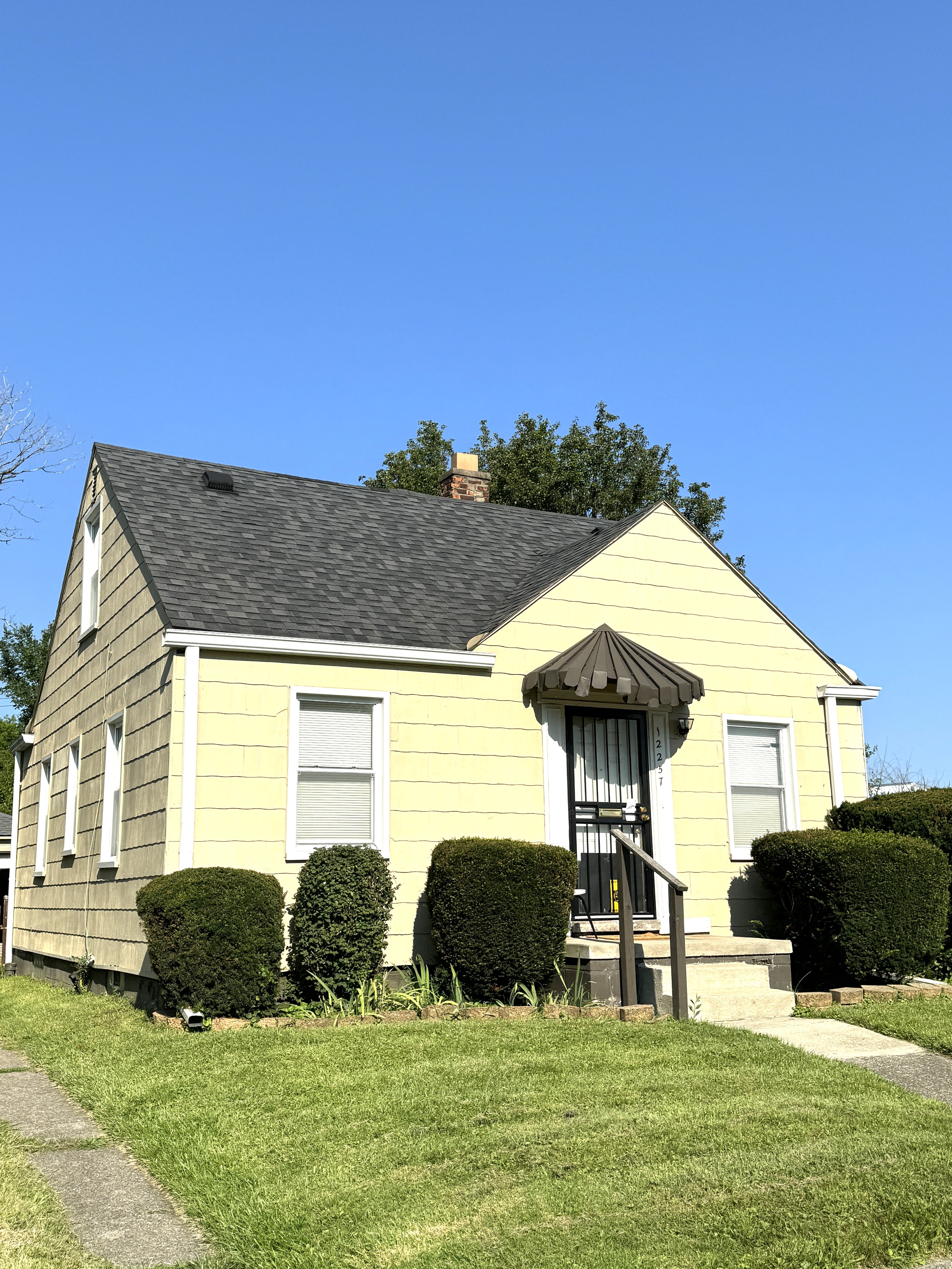 Photo 1 of 30 of 12257 ABINGTON Avenue house