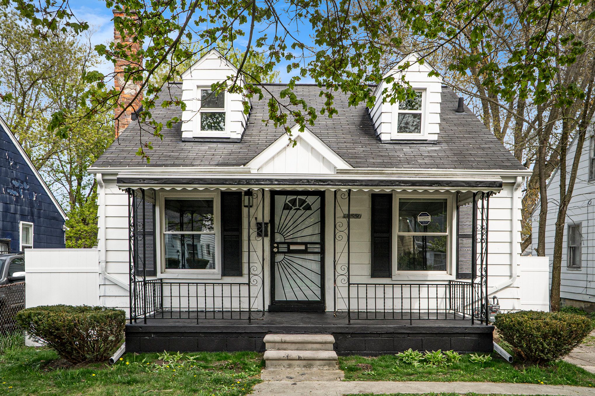 Photo 1 of 19 of 18550 BRAILE Street house