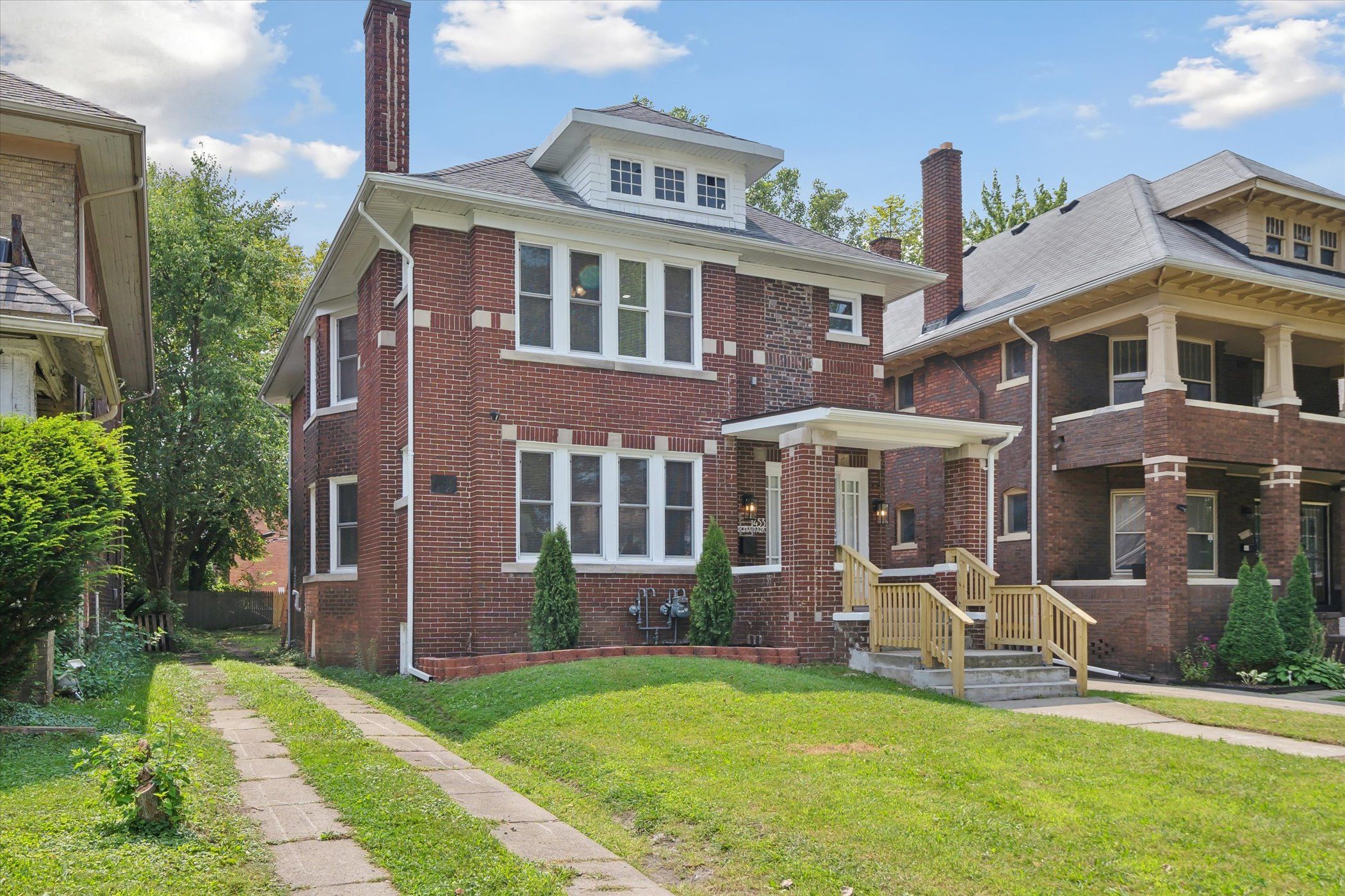 Photo 4 of 57 of 1453 VIRGINIA PARK Street house