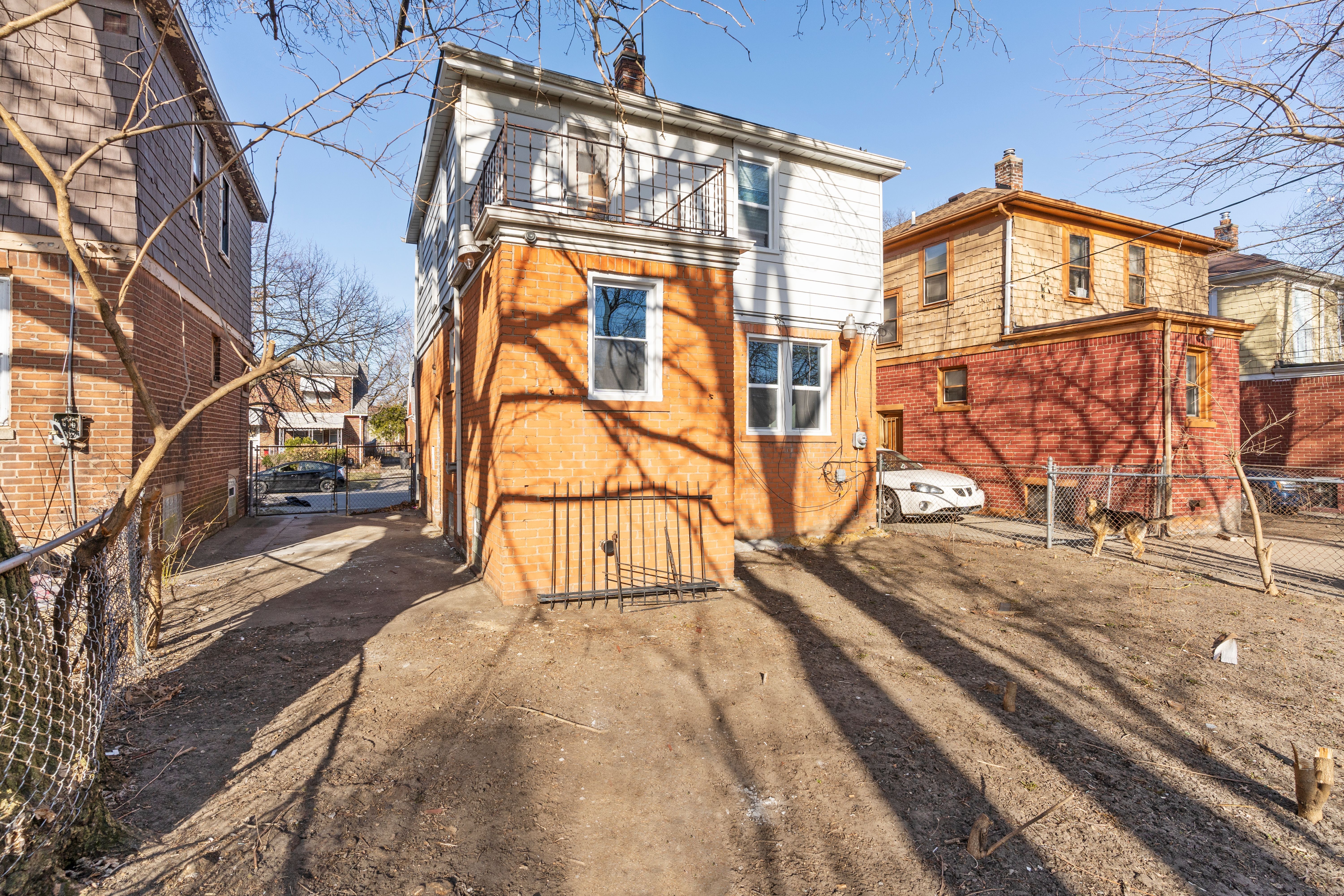 Photo 16 of 22 of 16206 SNOWDEN Street house