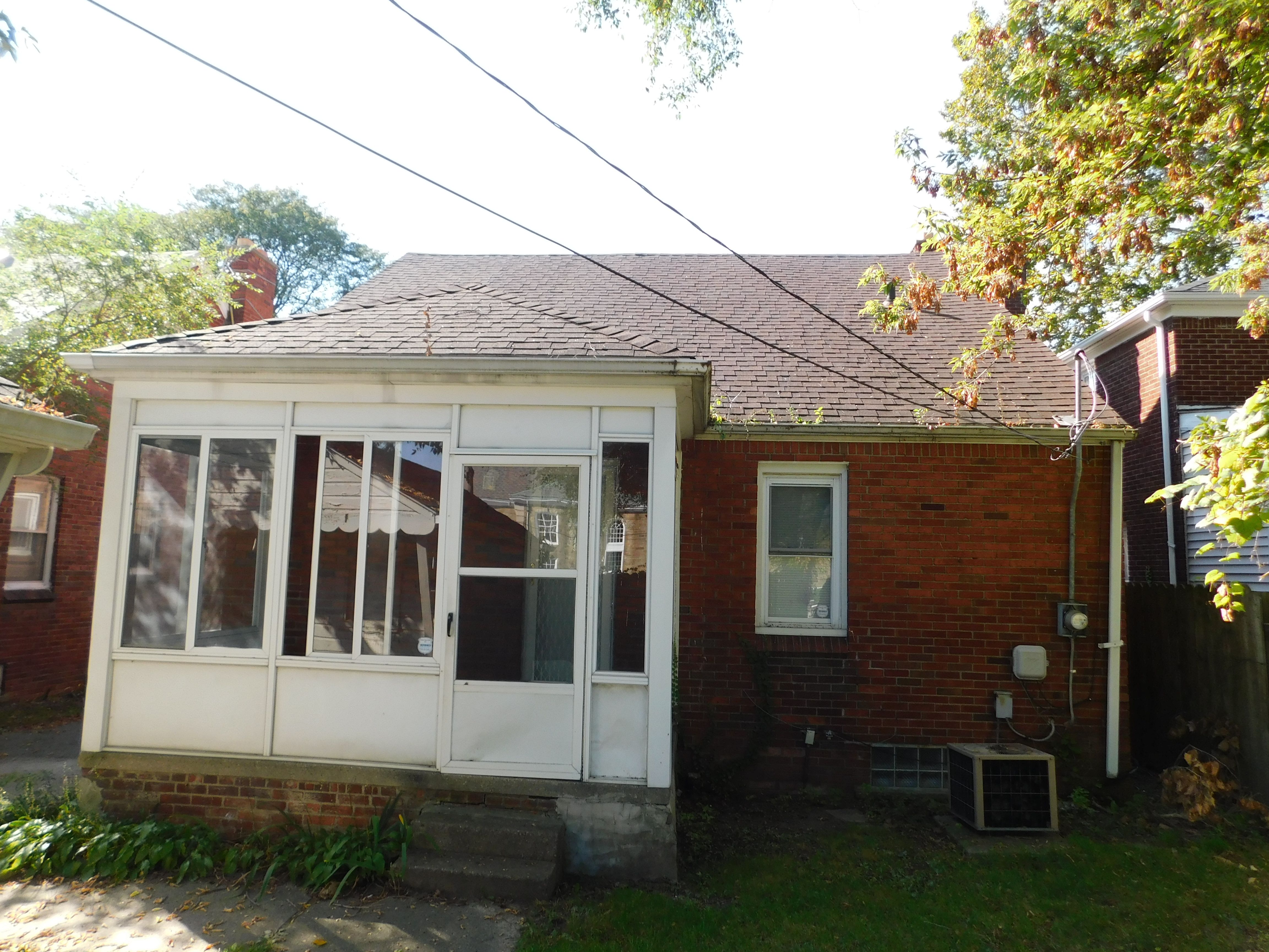 Photo 2 of 2 of 16120 HEYDEN Street house