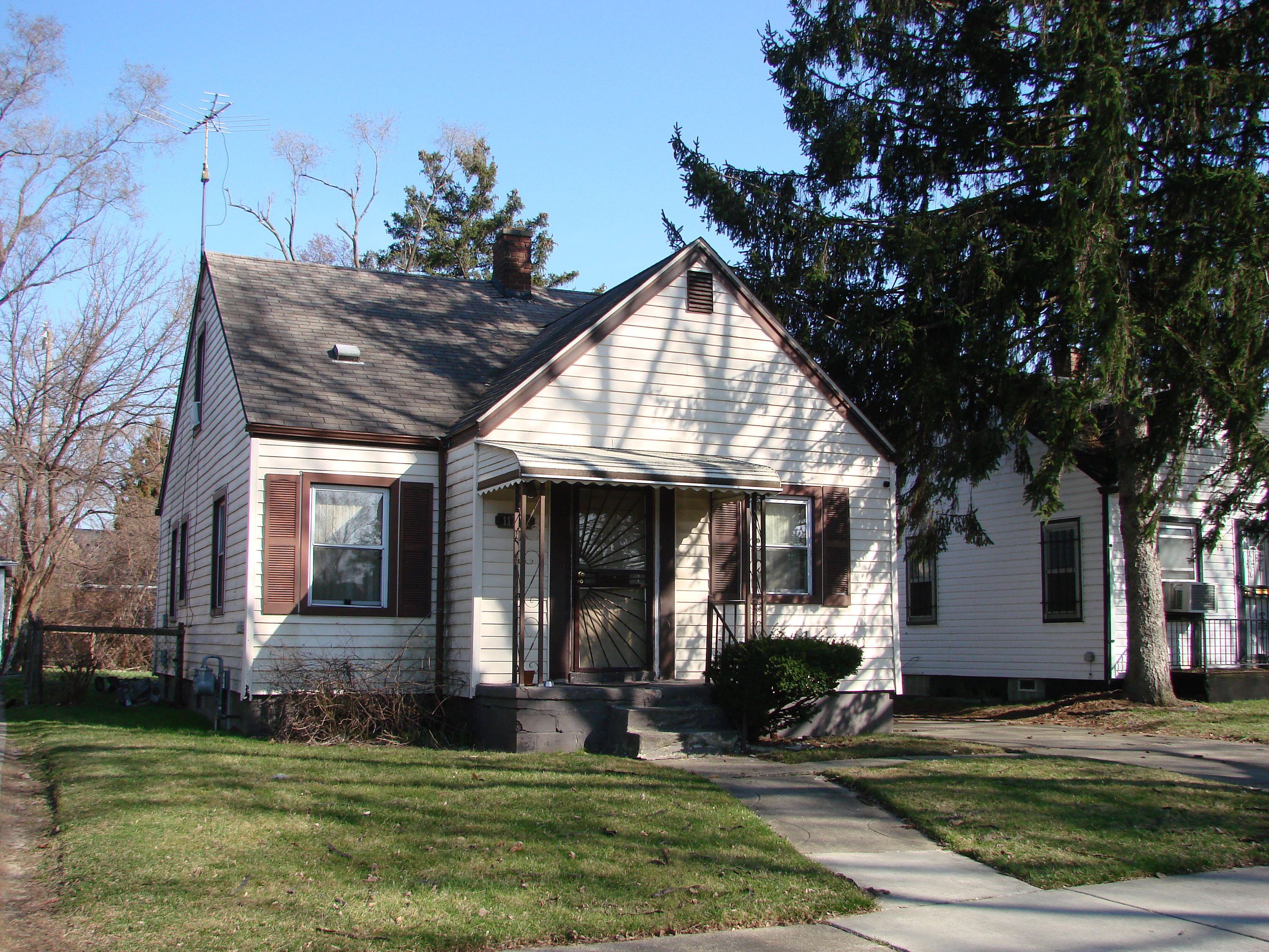 Photo 2 of 4 of 11722 LAUDER Street house