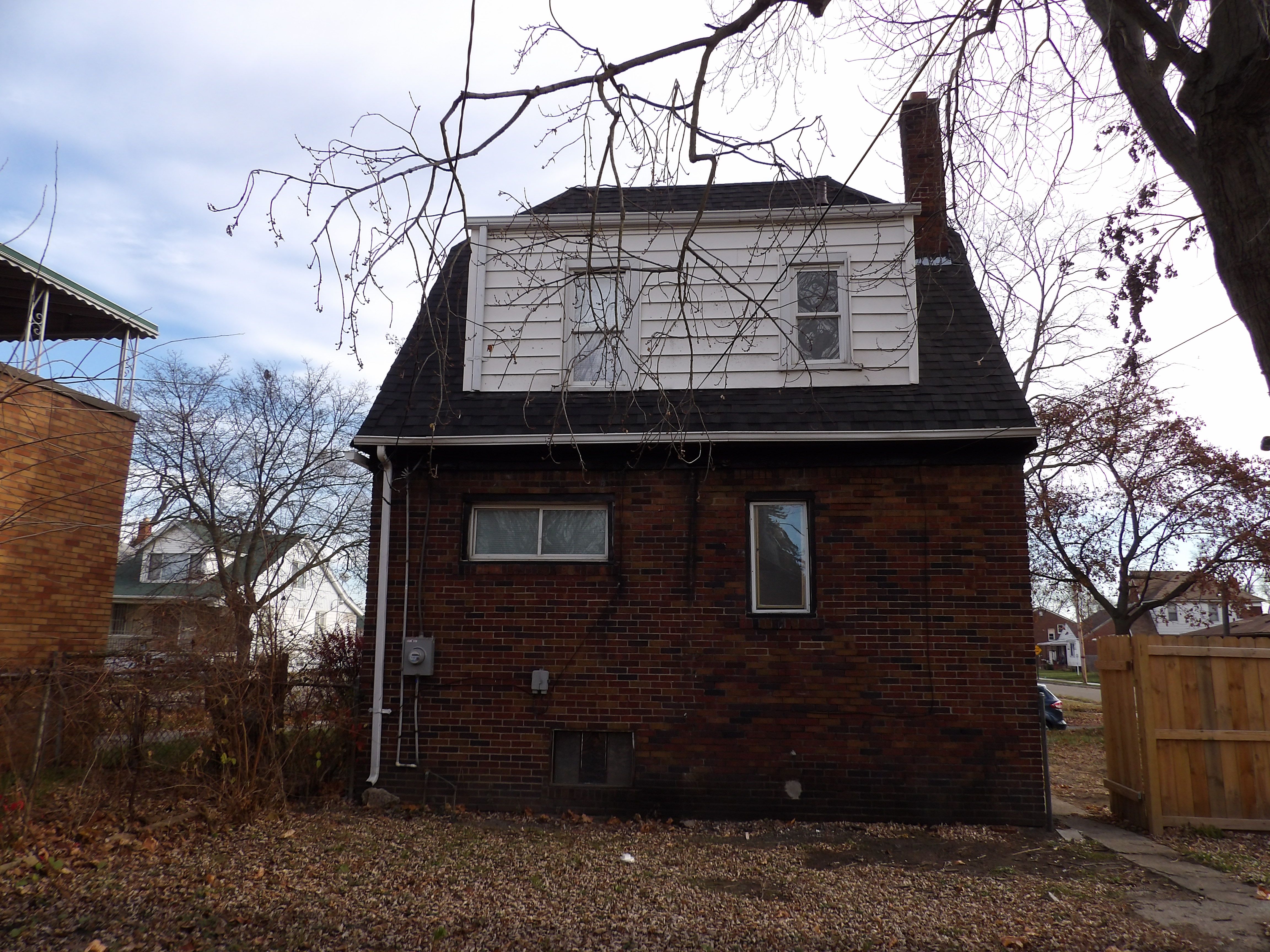 Photo 4 of 15 of 19005 GALLAGHER Street house