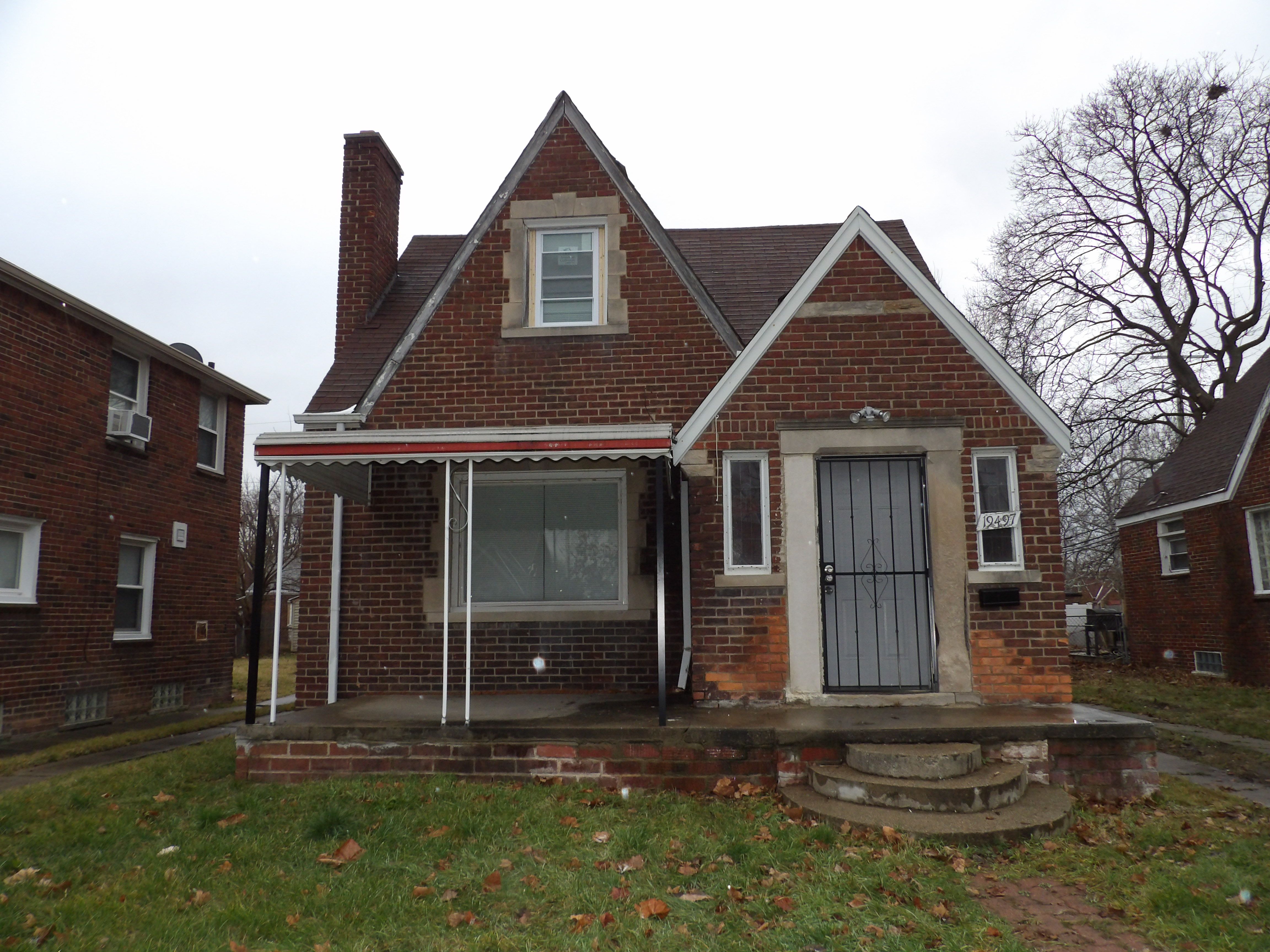 Photo 1 of 17 of 19497 FREELAND Street house