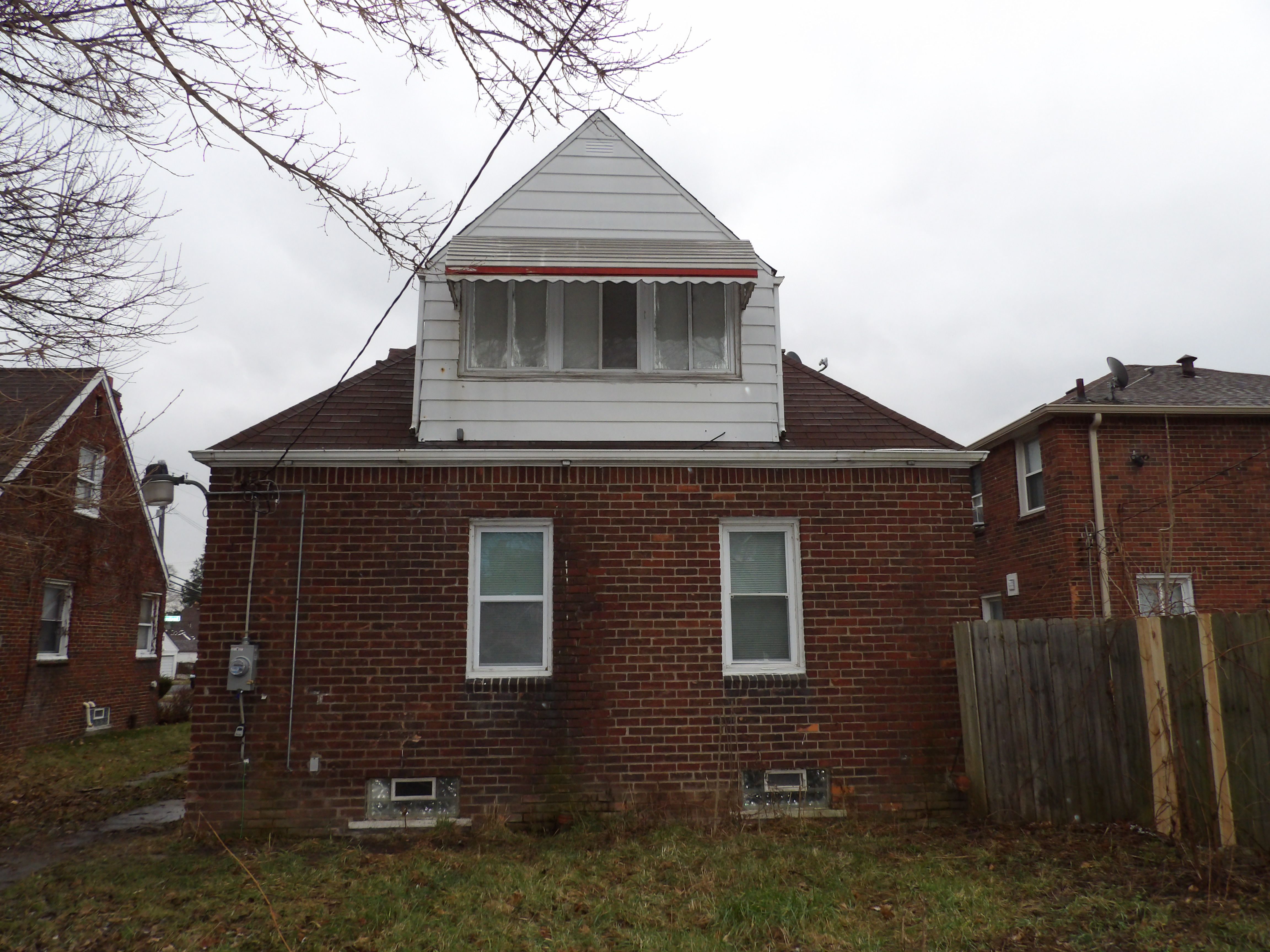 Photo 4 of 17 of 19497 FREELAND Street house