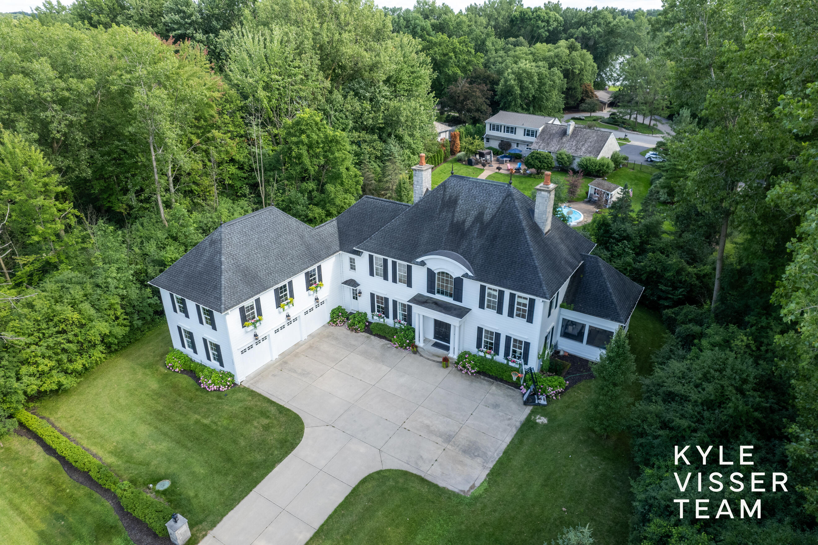 Photo 68 of 71 of 3040 Reeds Lake Boulevard SE house