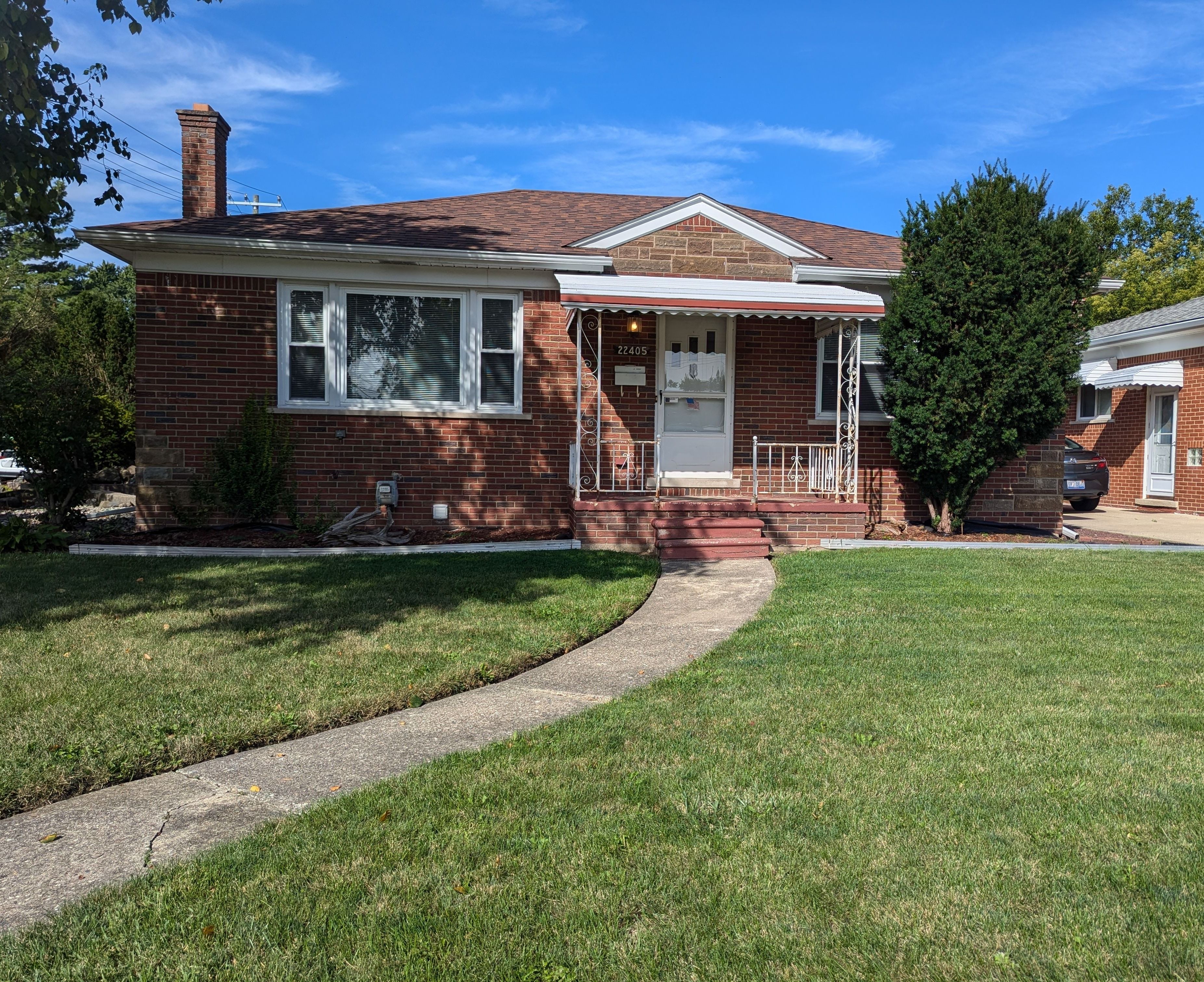 Photo 1 of 28 of 22405 PIPER Avenue house