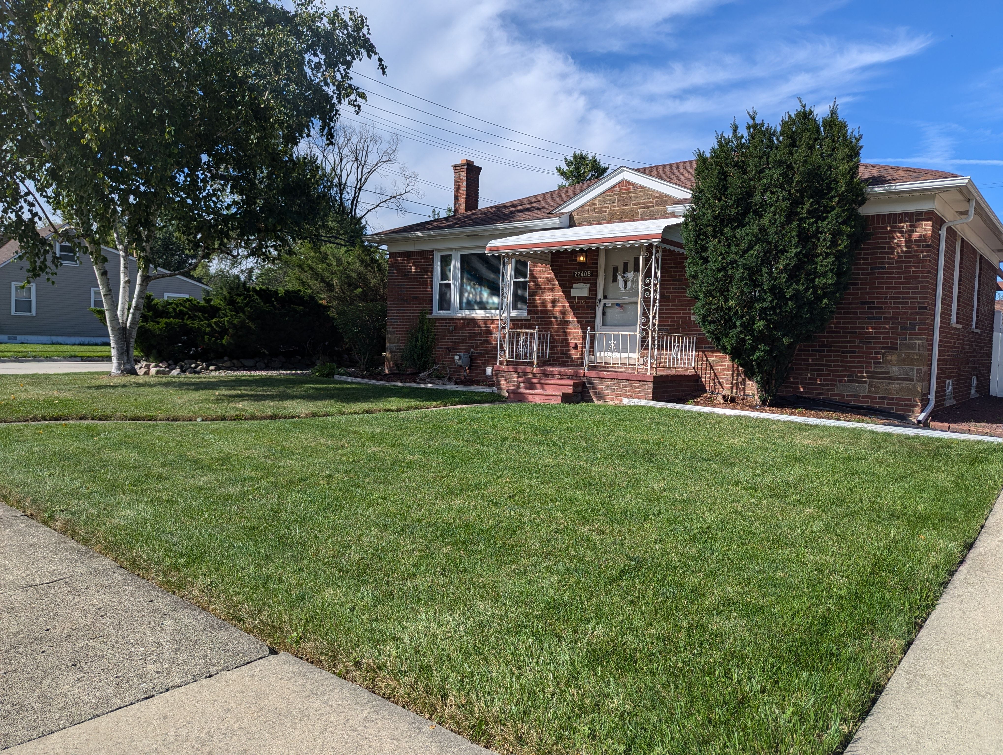 Photo 2 of 28 of 22405 PIPER Avenue house