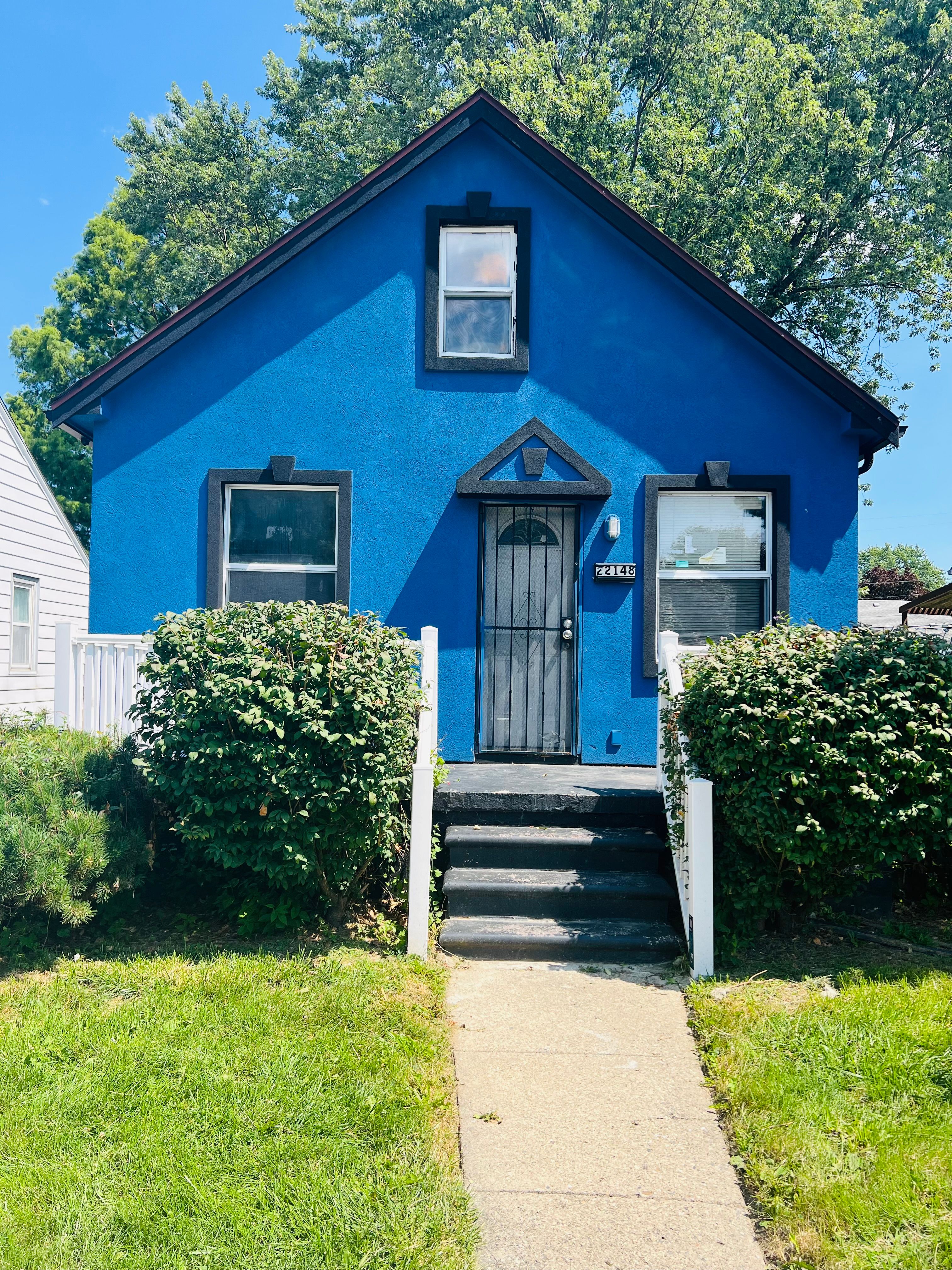 Photo 3 of 17 of 22148 RAUSCH Avenue house