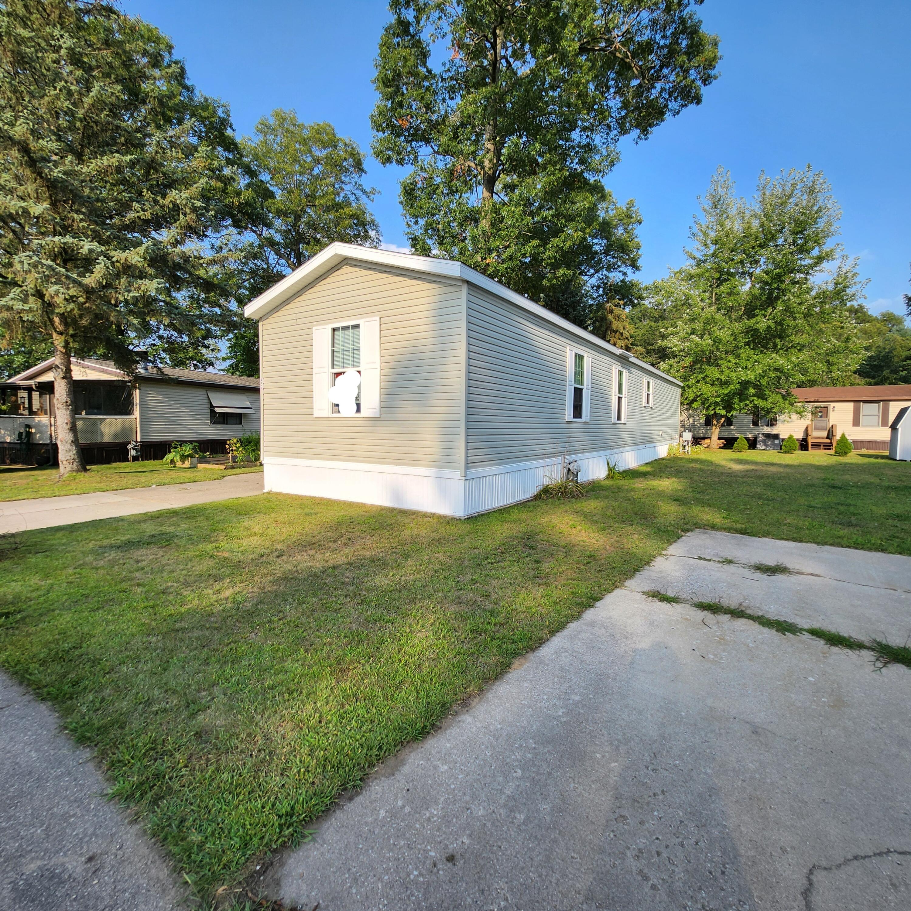 Photo 18 of 18 of 454 Taffy Lane mobile home