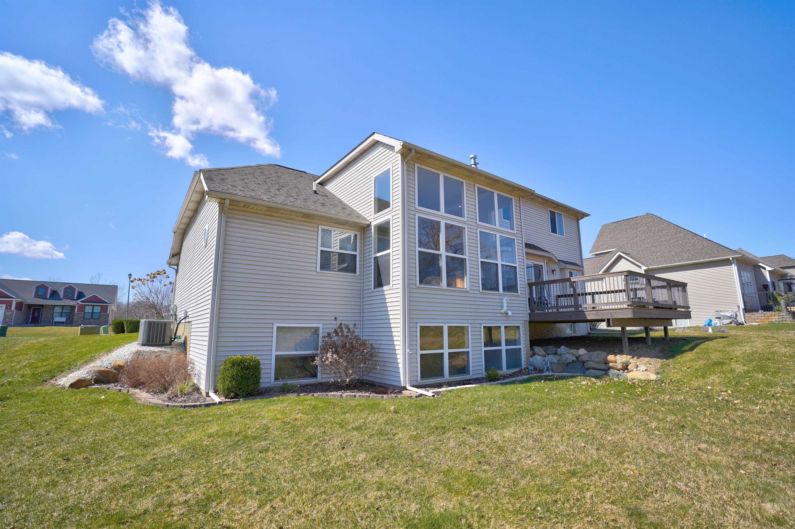 Photo 5 of 63 of 14087 Tupper Lake Way house