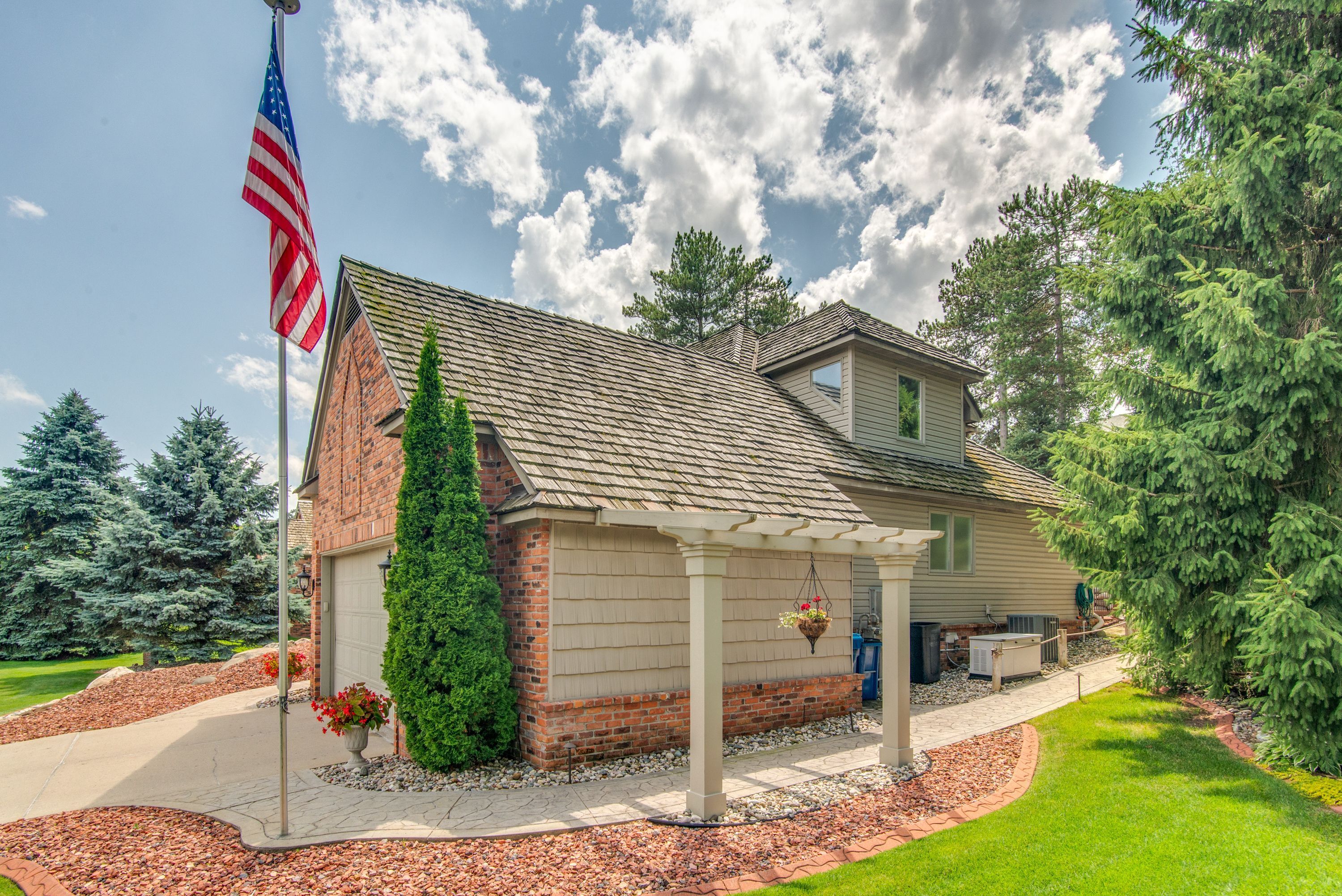 Photo 5 of 45 of 16440 DUSKLIGHT Drive house