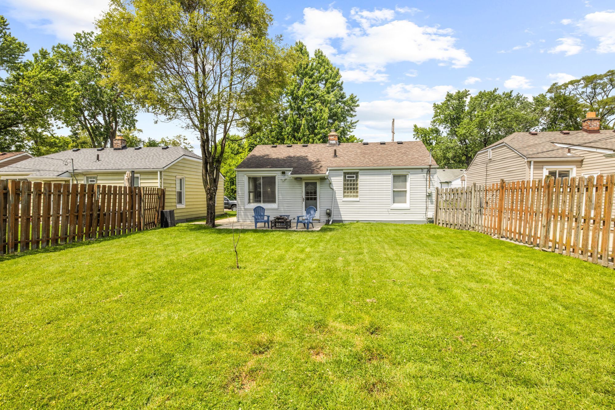 Photo 6 of 21 of 1360 E CAMBOURNE Street house