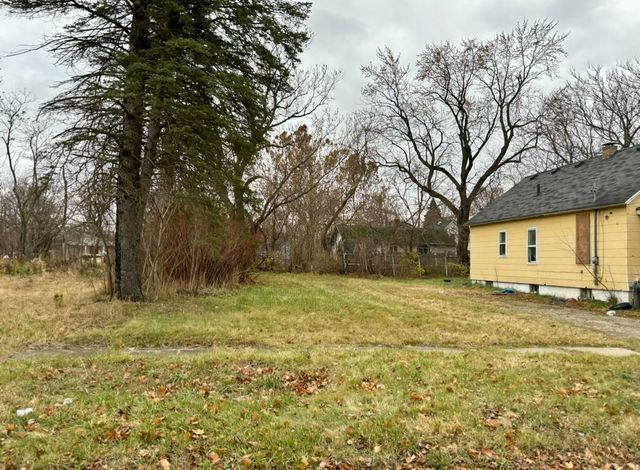 Photo 2 of 4 of 1430 BELLE Avenue house