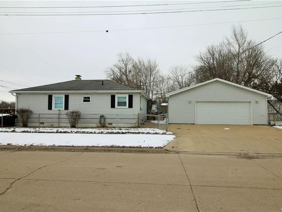 Photo 2 of 2 of 1329 NEUBERT Avenue house