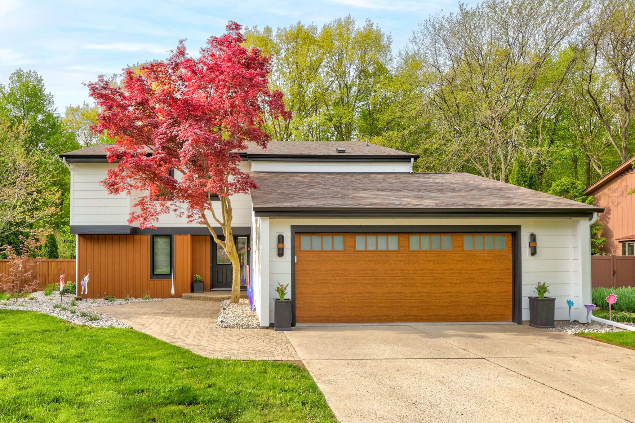 Photo 5 of 90 of 825 ZEHNDER Drive house