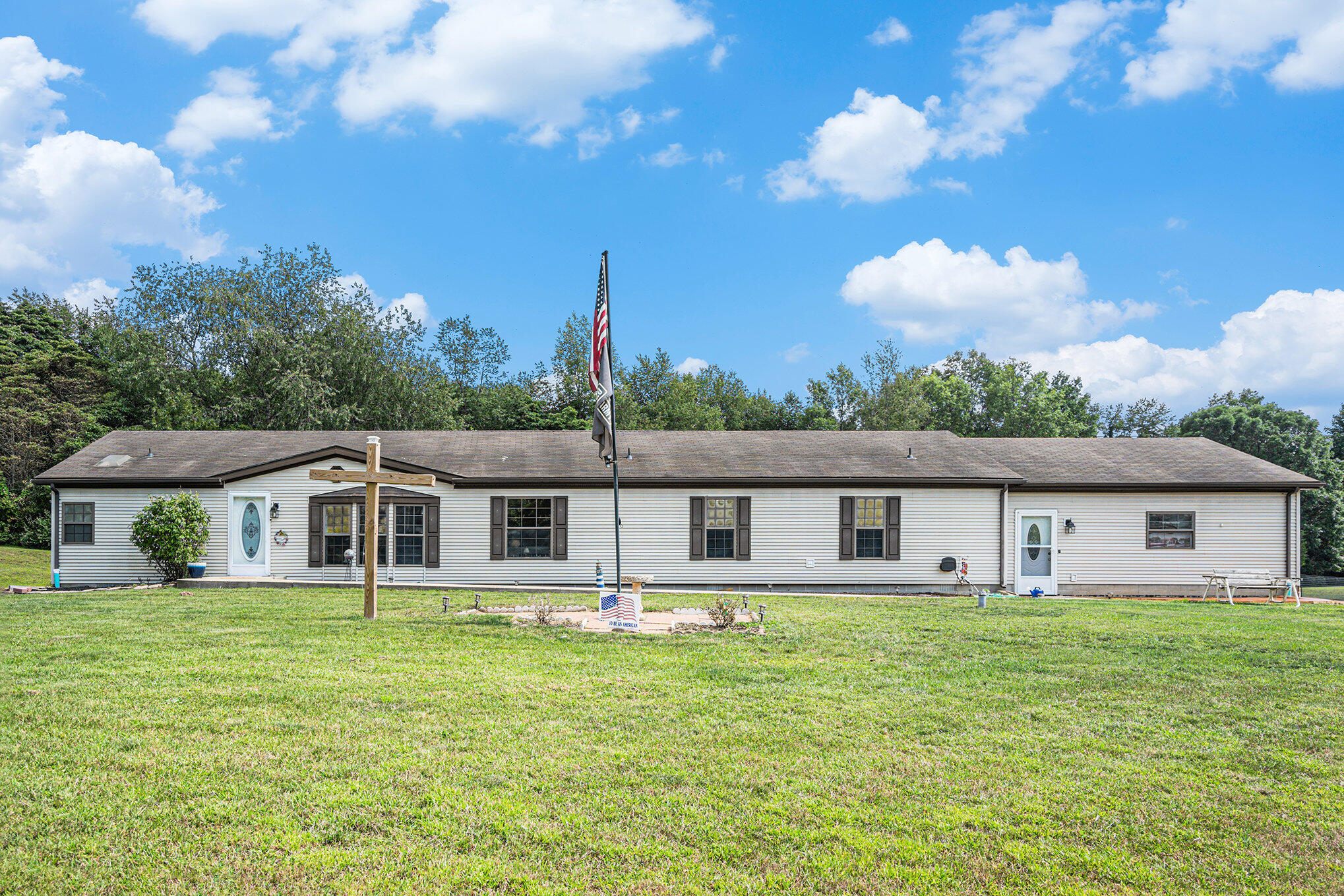 Photo 1 of 28 of 283 51st Street house