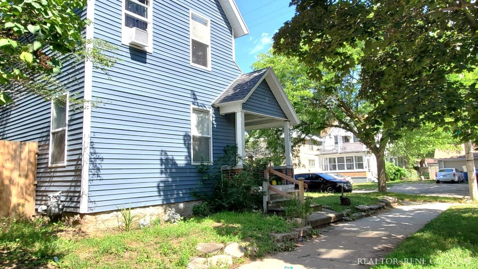 Photo 3 of 13 of 963 Jennette Avenue NW house