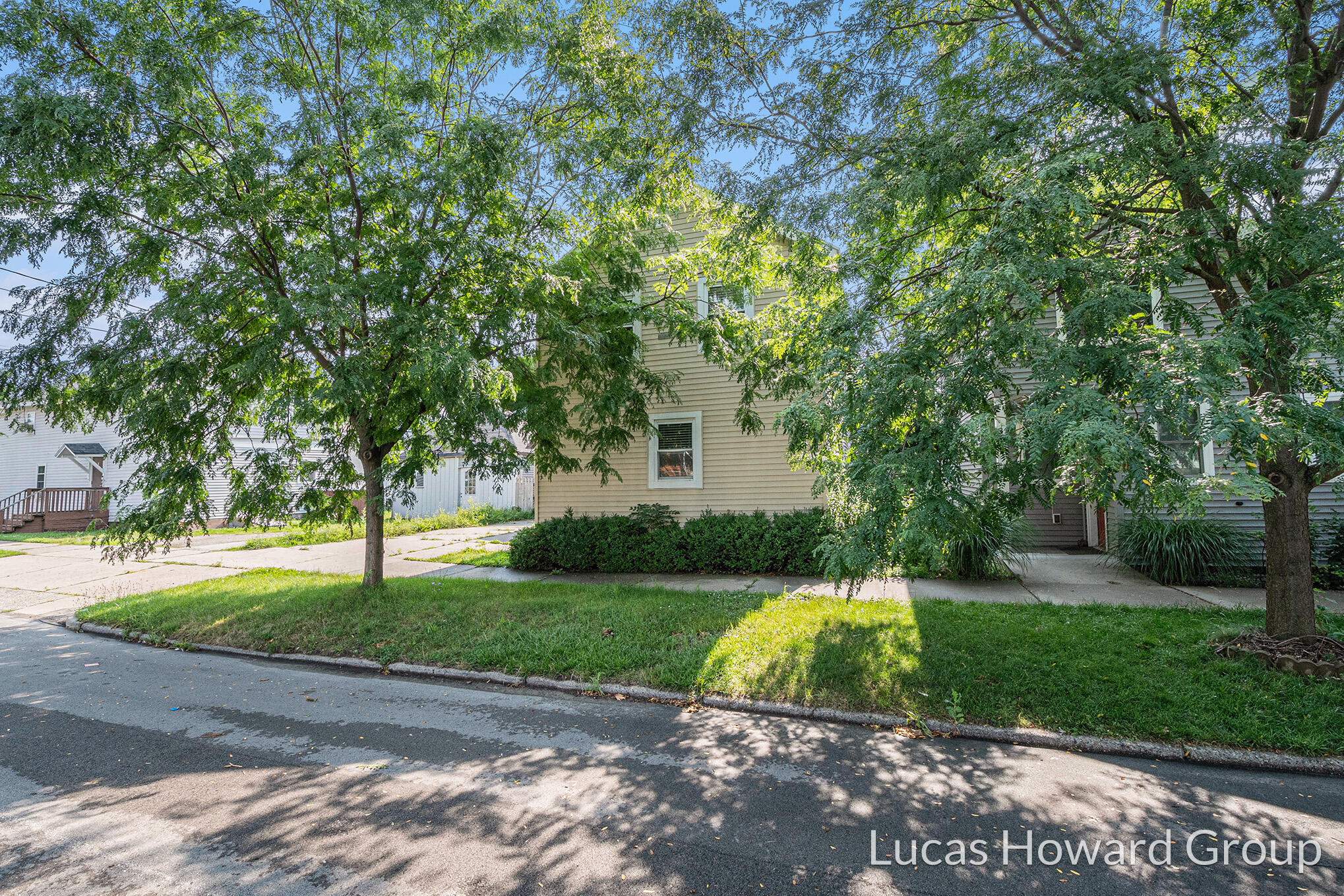 Photo 27 of 29 of 314 Indiana Avenue NW house