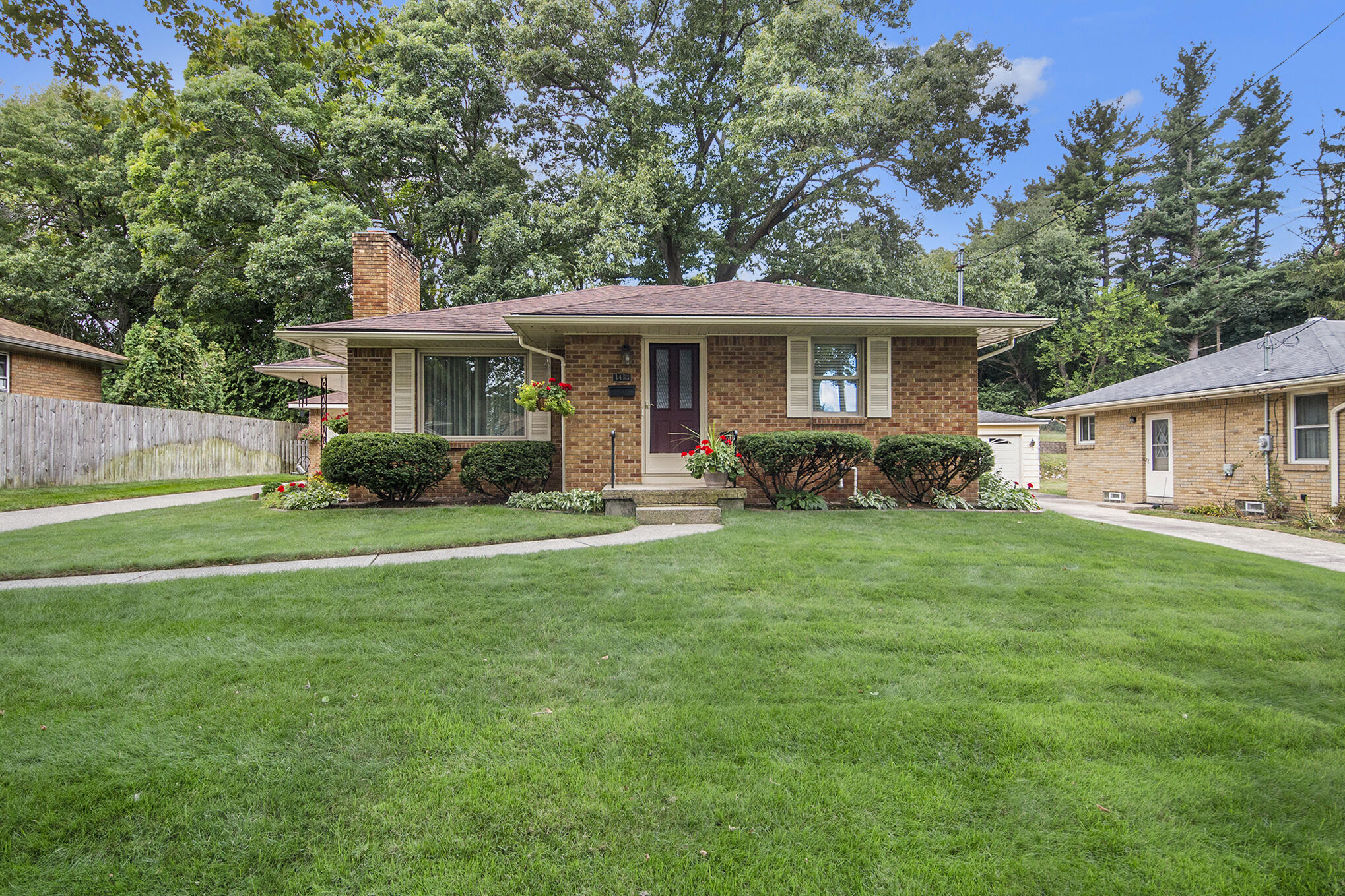 Photo 1 of 25 of 1453 Kenan Avenue NW house