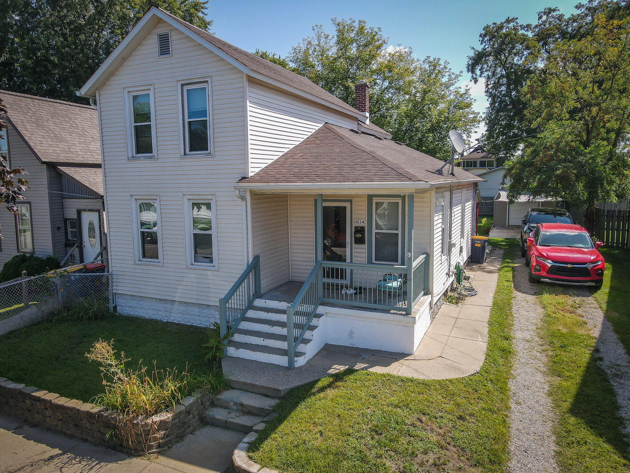 Photo 1 of 35 of 1034 Broadway Avenue NW house