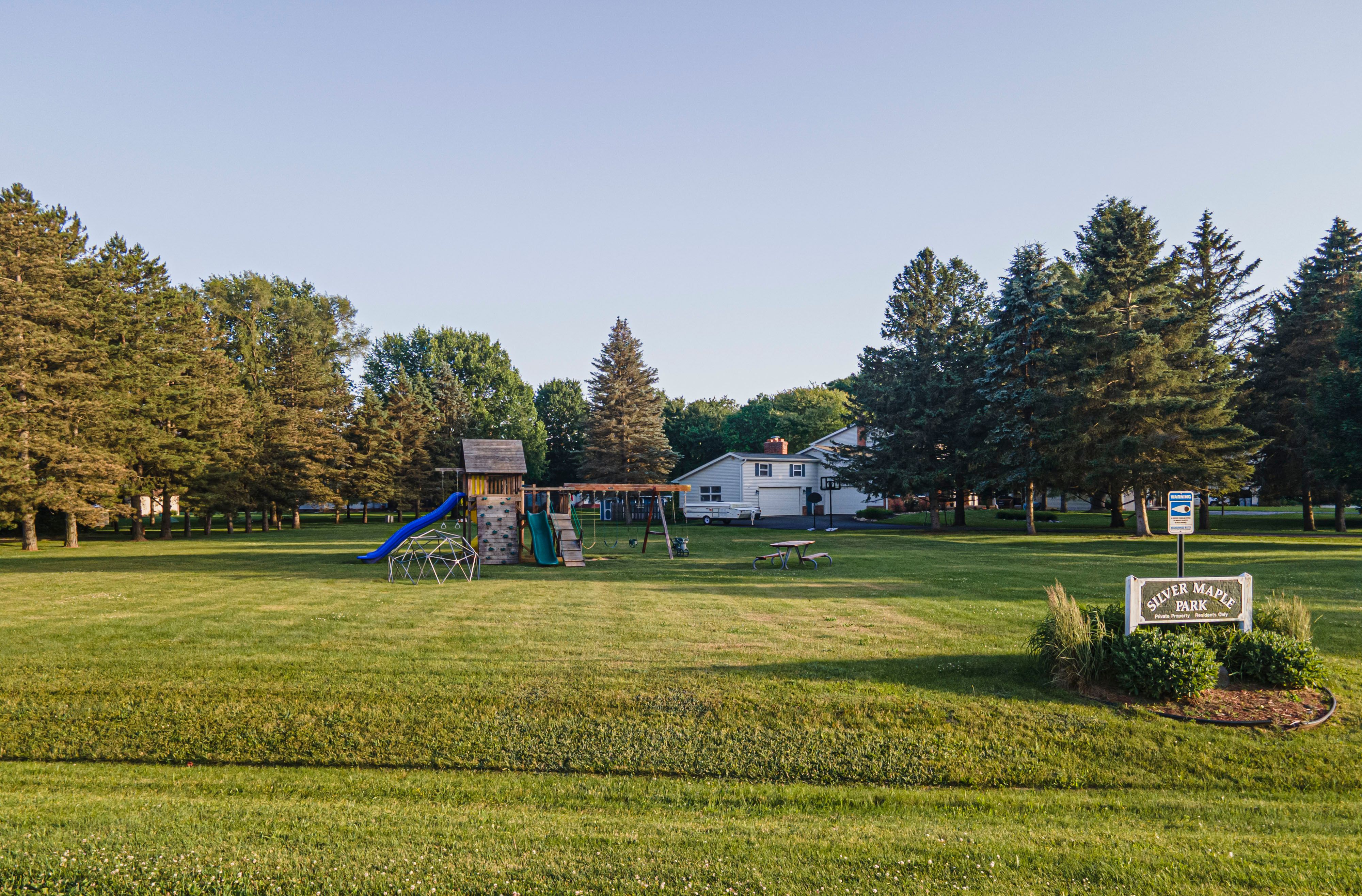 Photo 42 of 44 of 9389 HURON RAPIDS Drive house