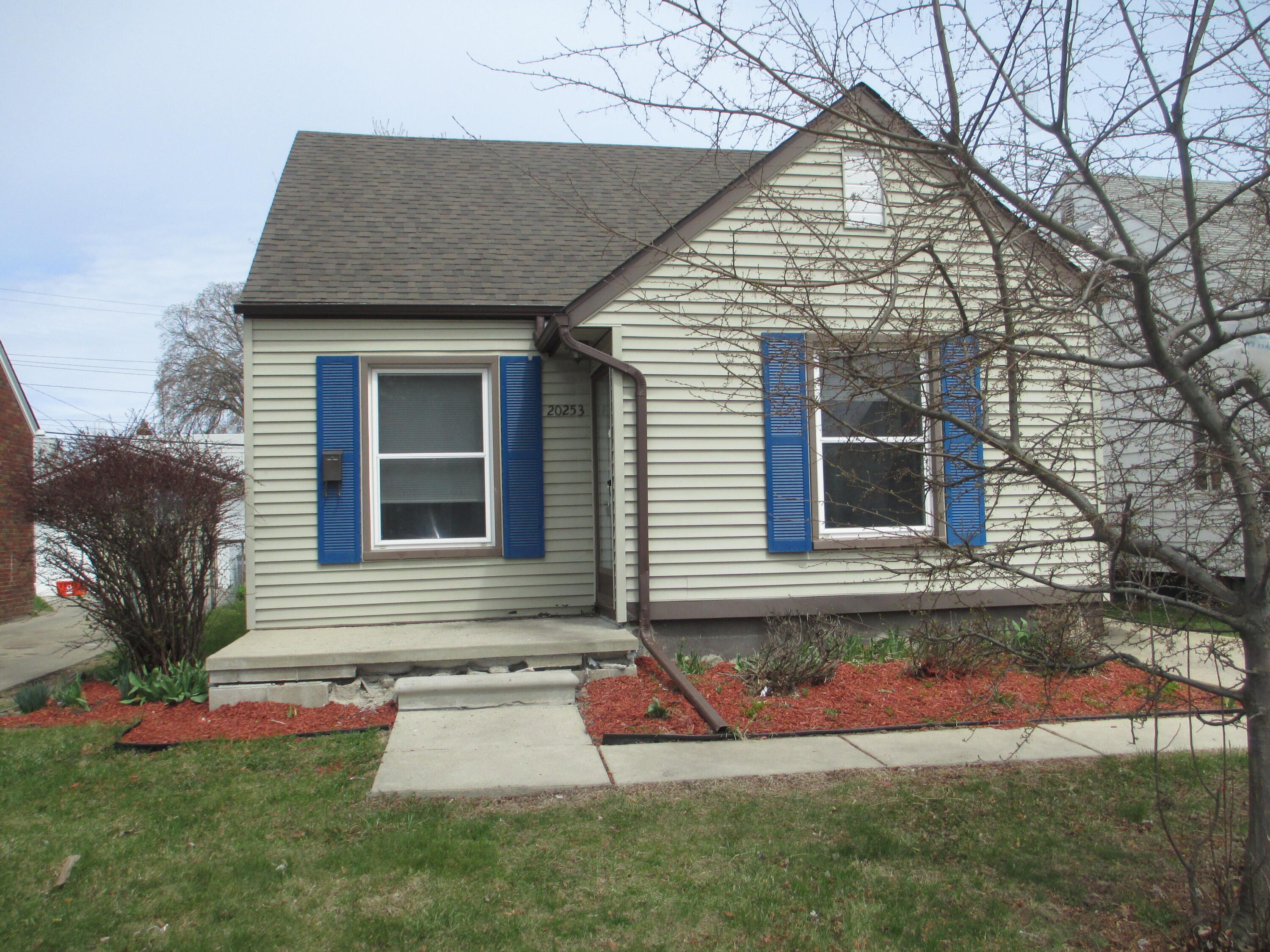 Photo 1 of 14 of 20253 Washtenaw Street house