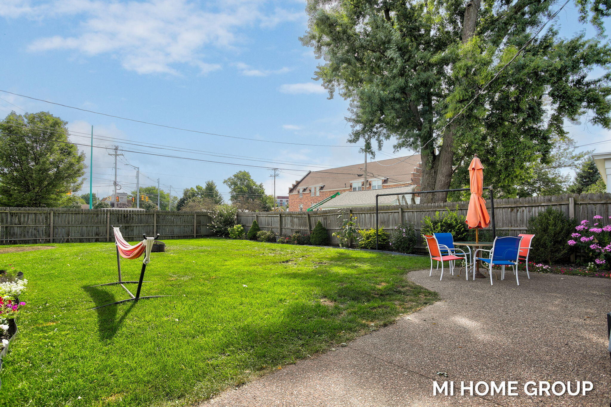 Photo 9 of 41 of 78 W 21st Street house