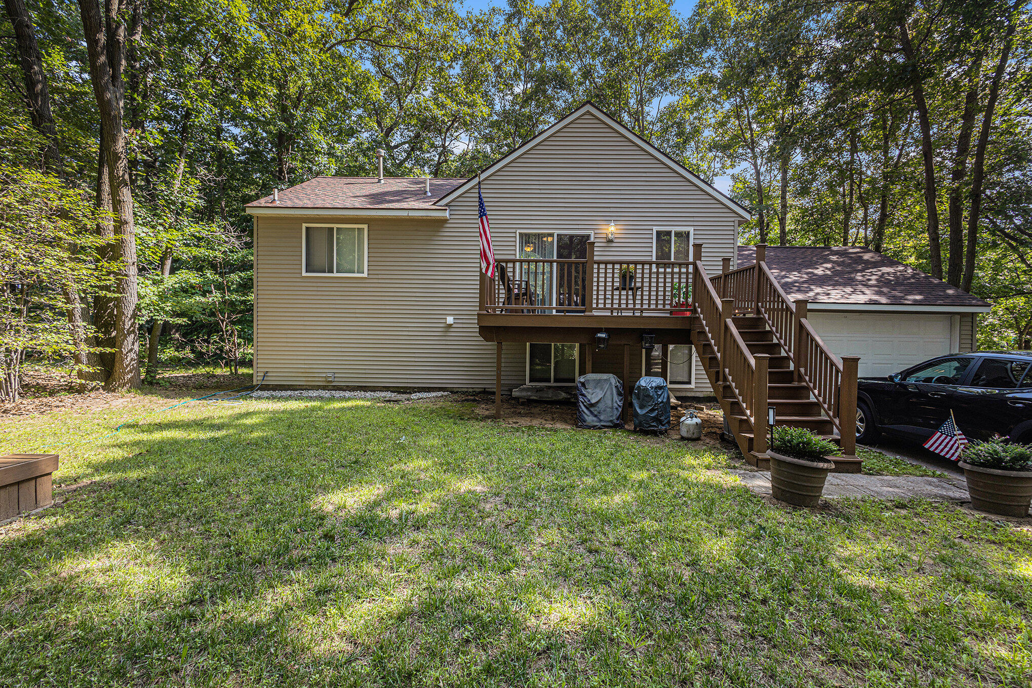 Photo 5 of 27 of 8110 Indian Shores Drive house