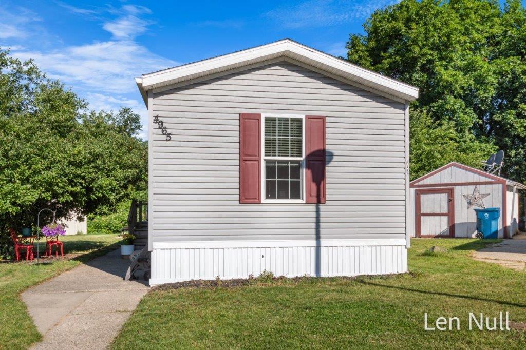 Photo 20 of 21 of 4965 Kennedy Drive mobile home