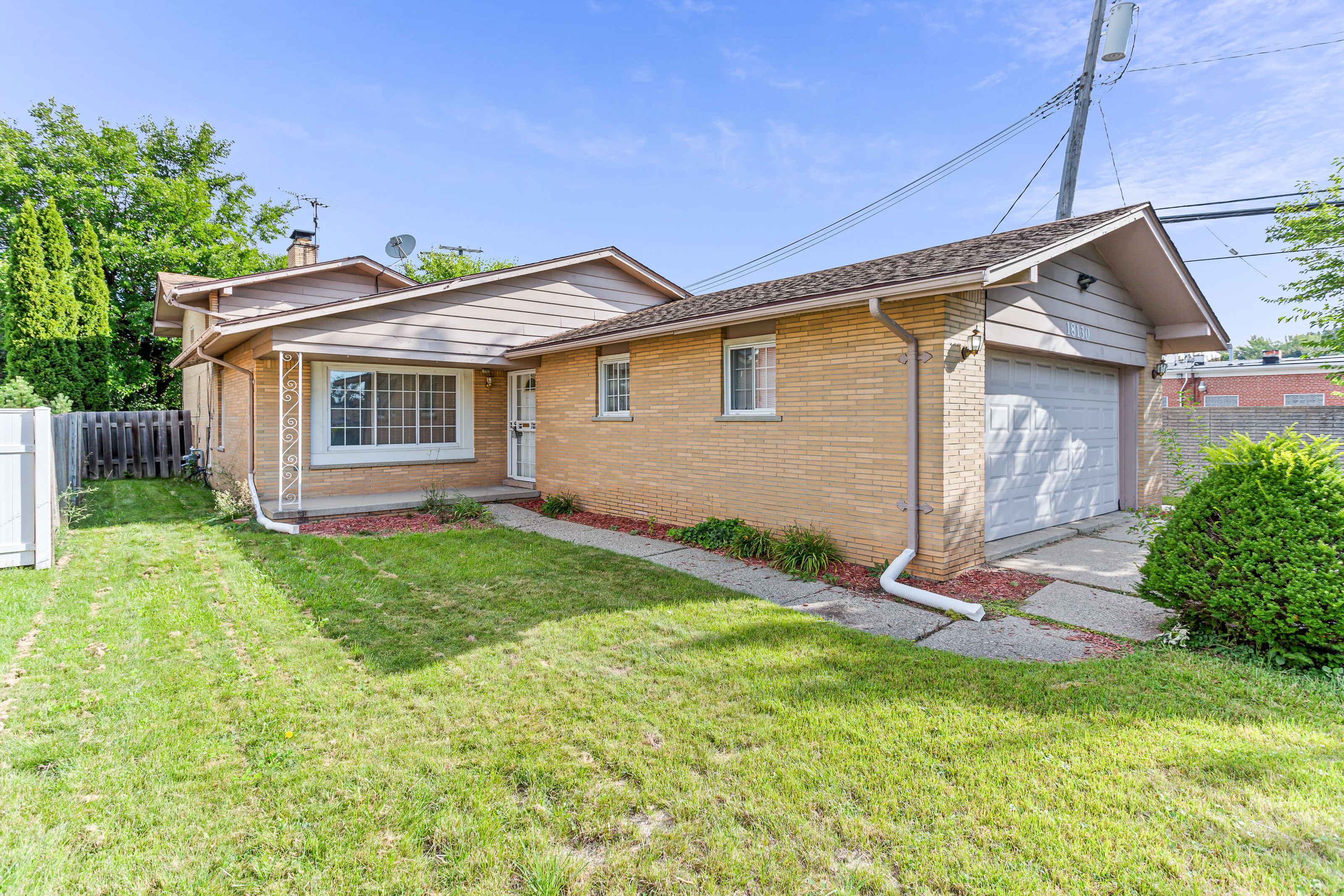 Photo 1 of 36 of 18130 ROSELAND Boulevard house