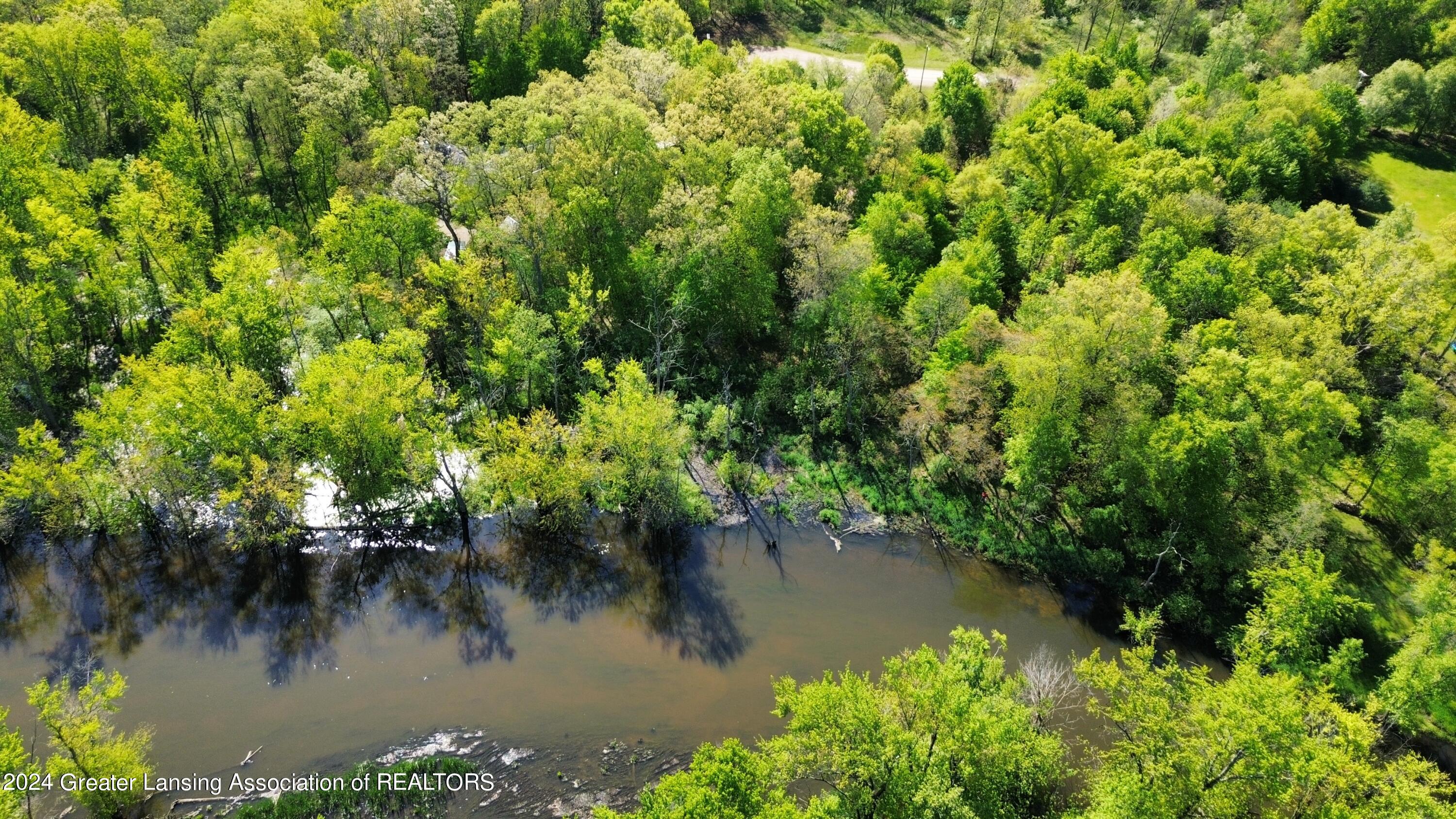 Photo 11 of 17 of V/L Island Rd land