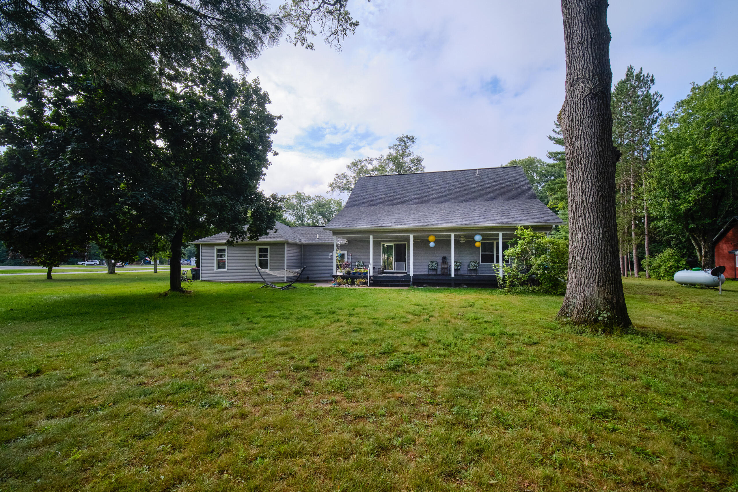 Photo 1 of 44 of 17142 8th St Street house